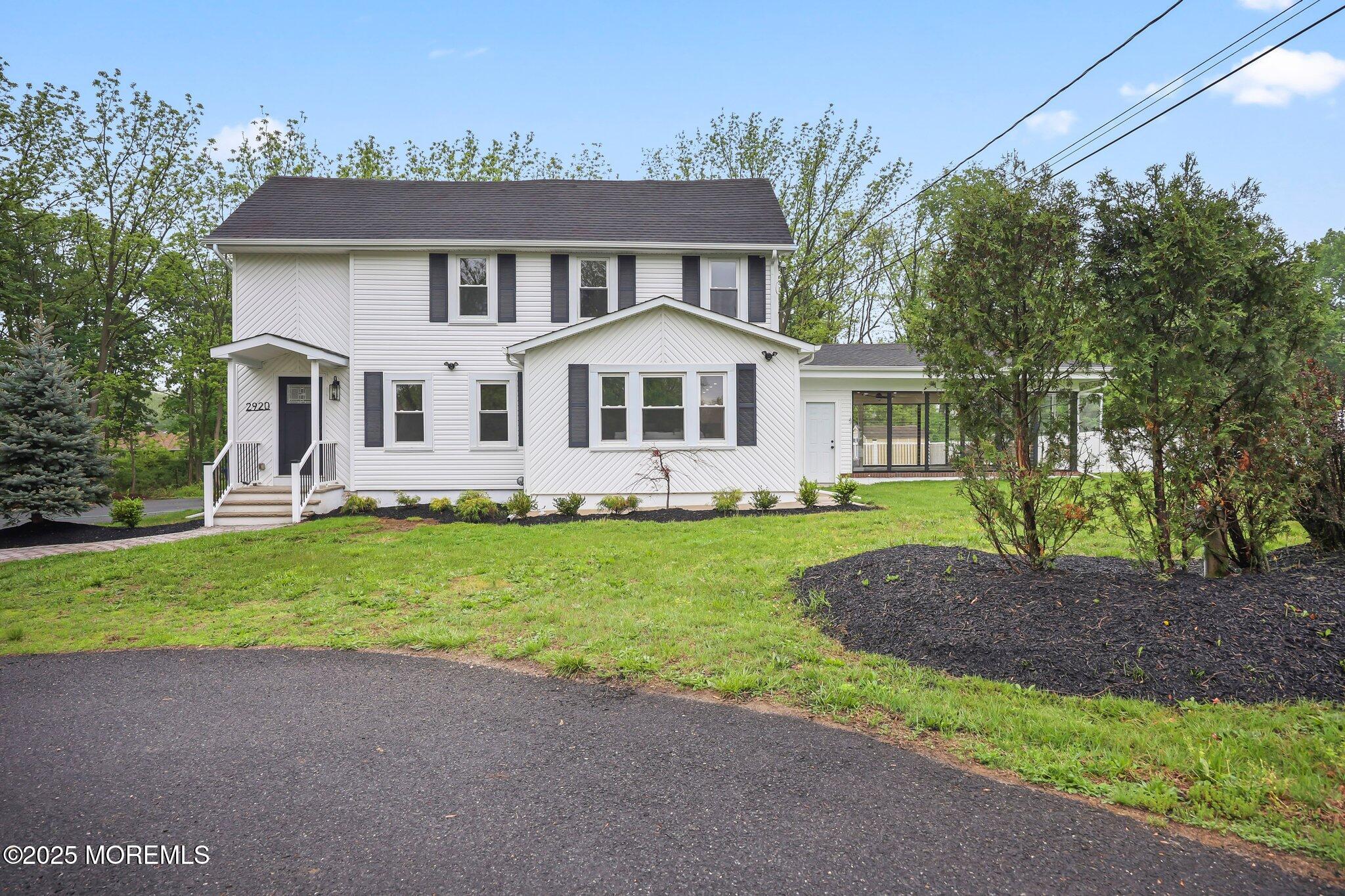 2920 W Bangs Lane