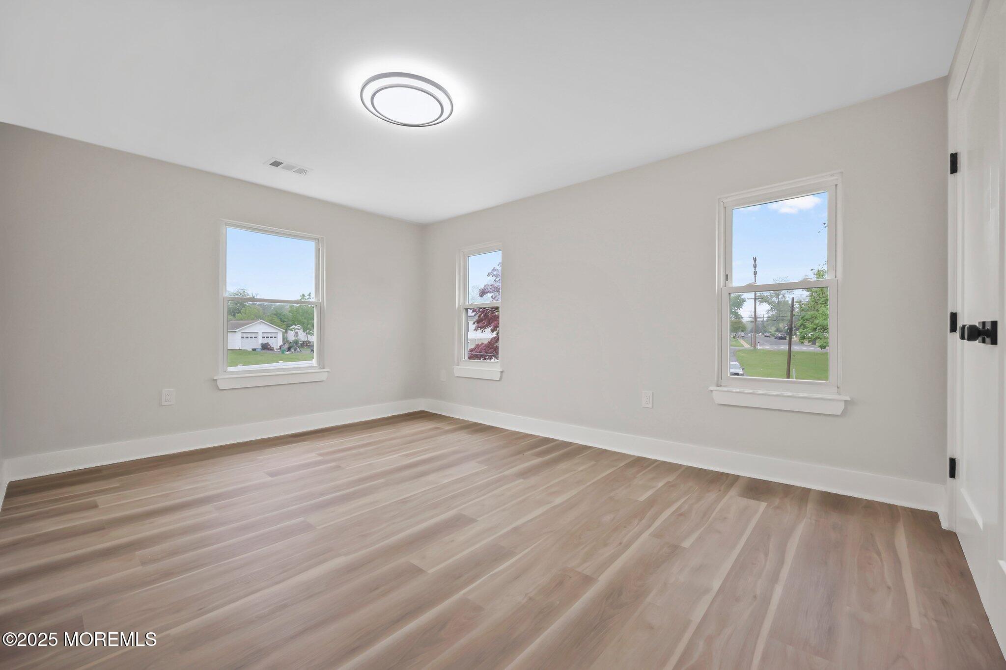 2920 W Bangs Lane