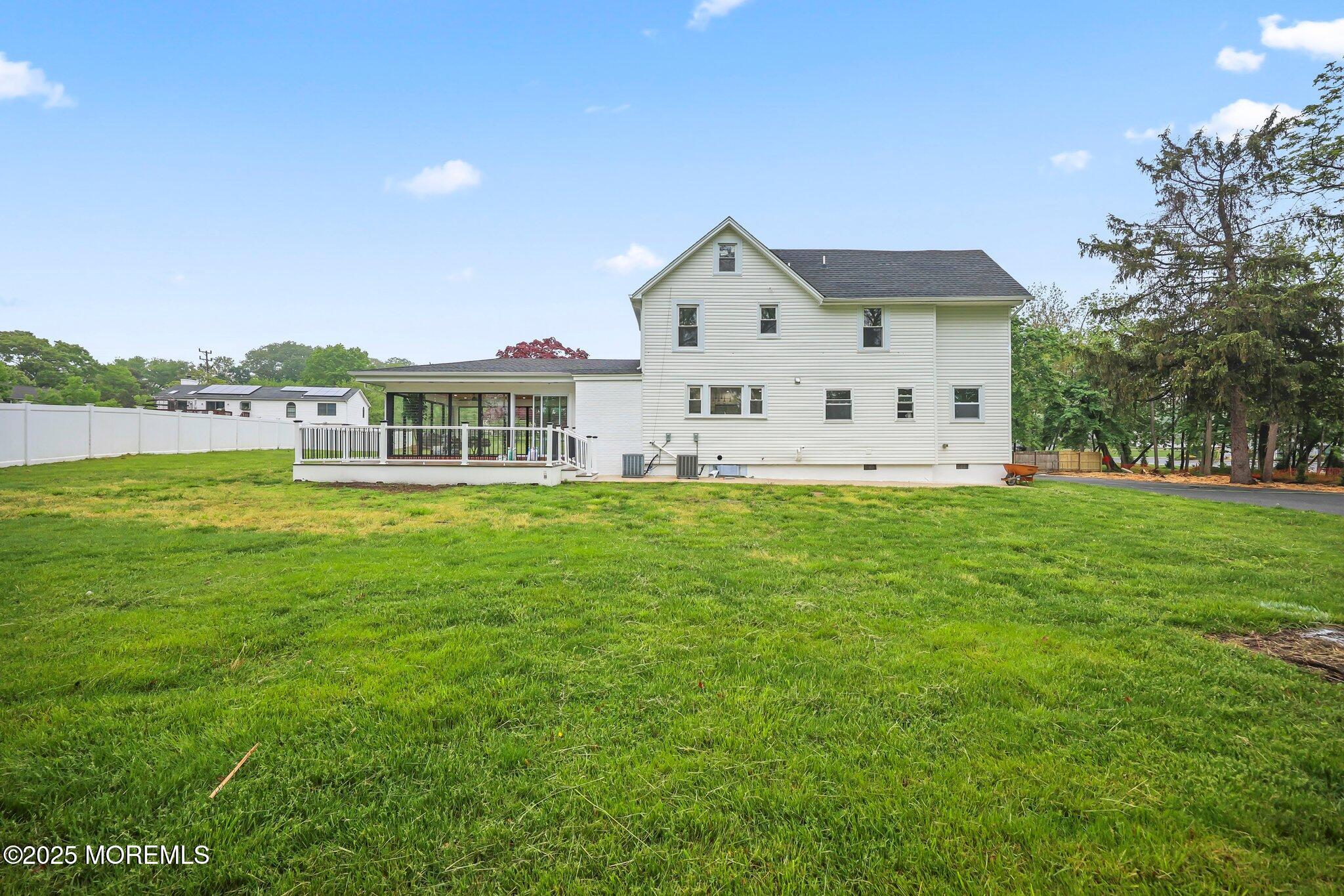 2920 W Bangs Lane
