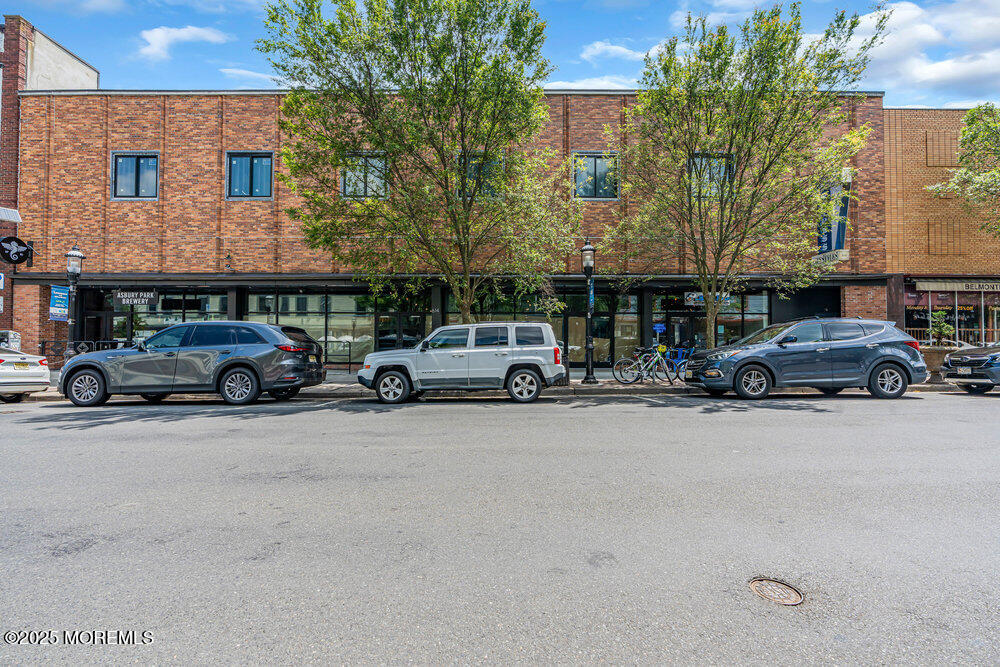 614 Cookman Avenue Store 102