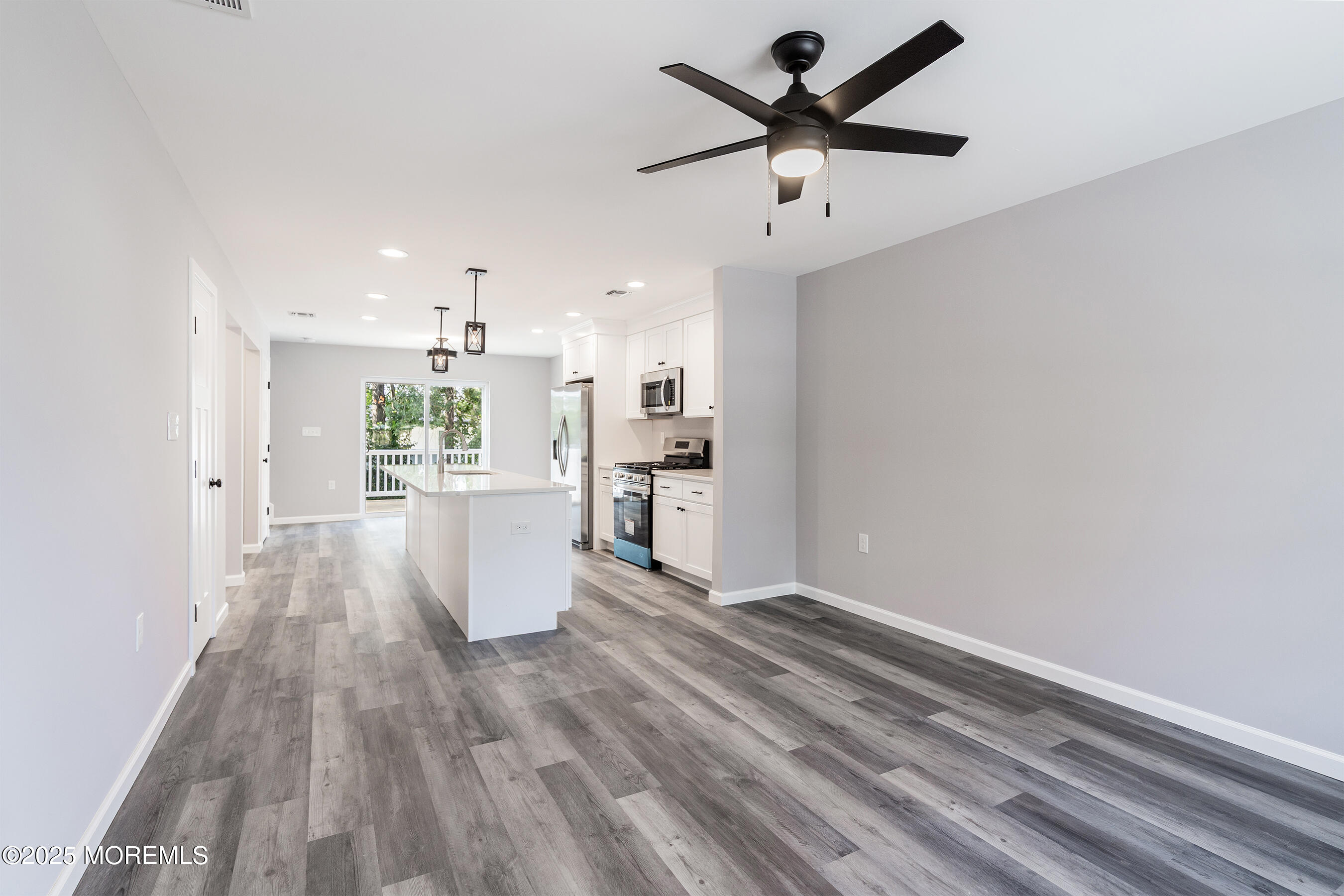 404 Beach Boulevard