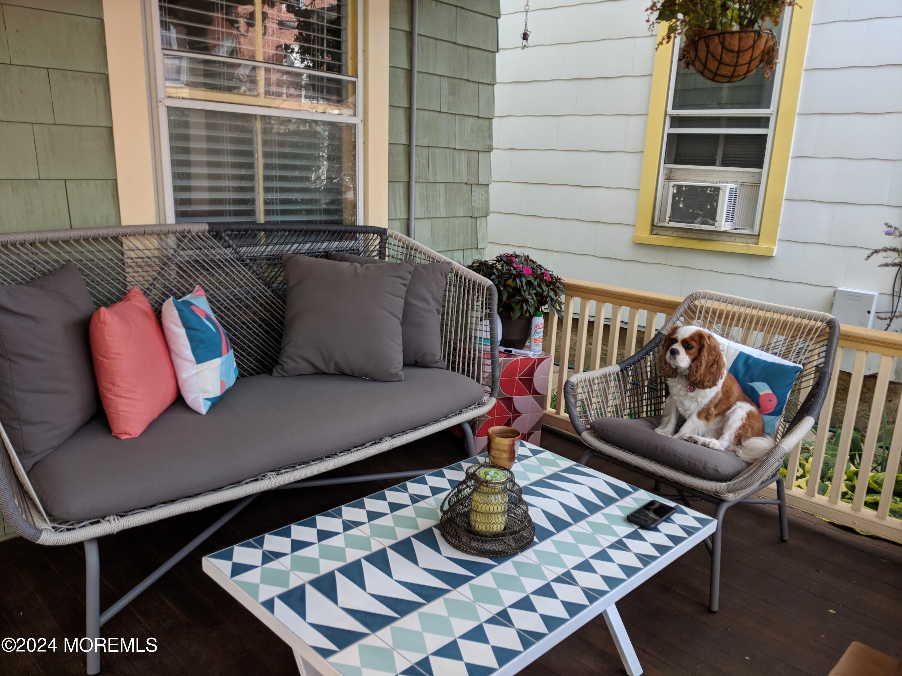 85 Mount Zion Way, 1