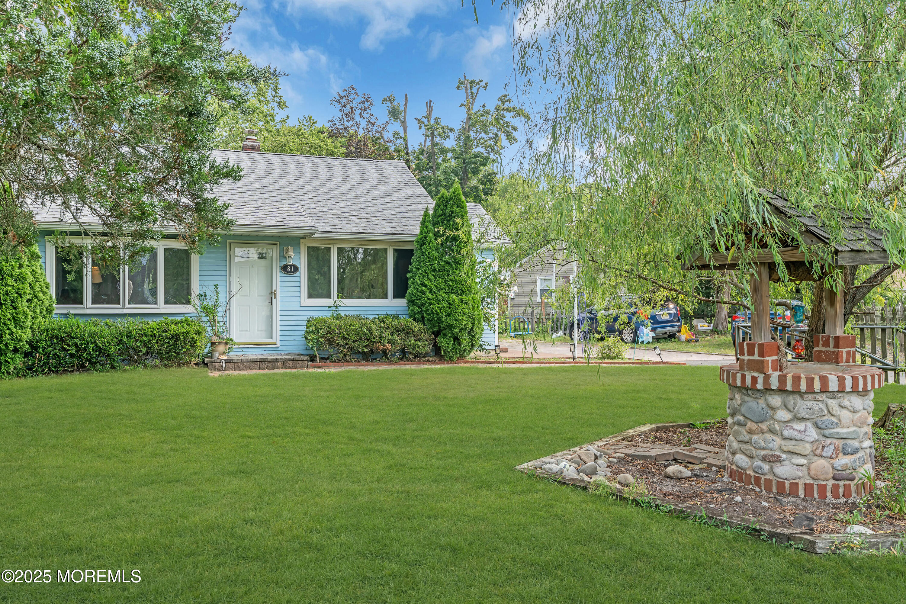 81 Crest Drive