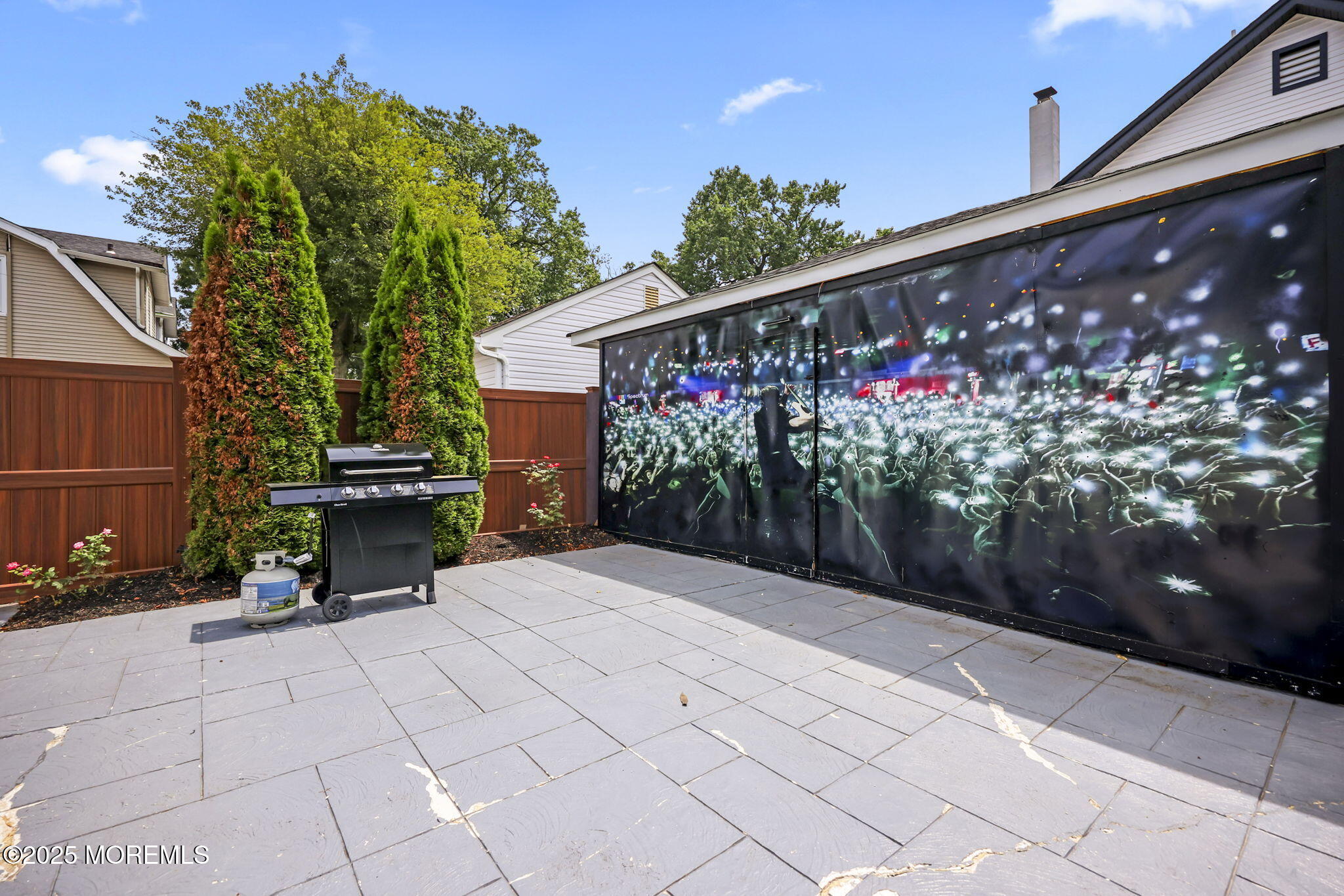 1222 Sunset Avenue