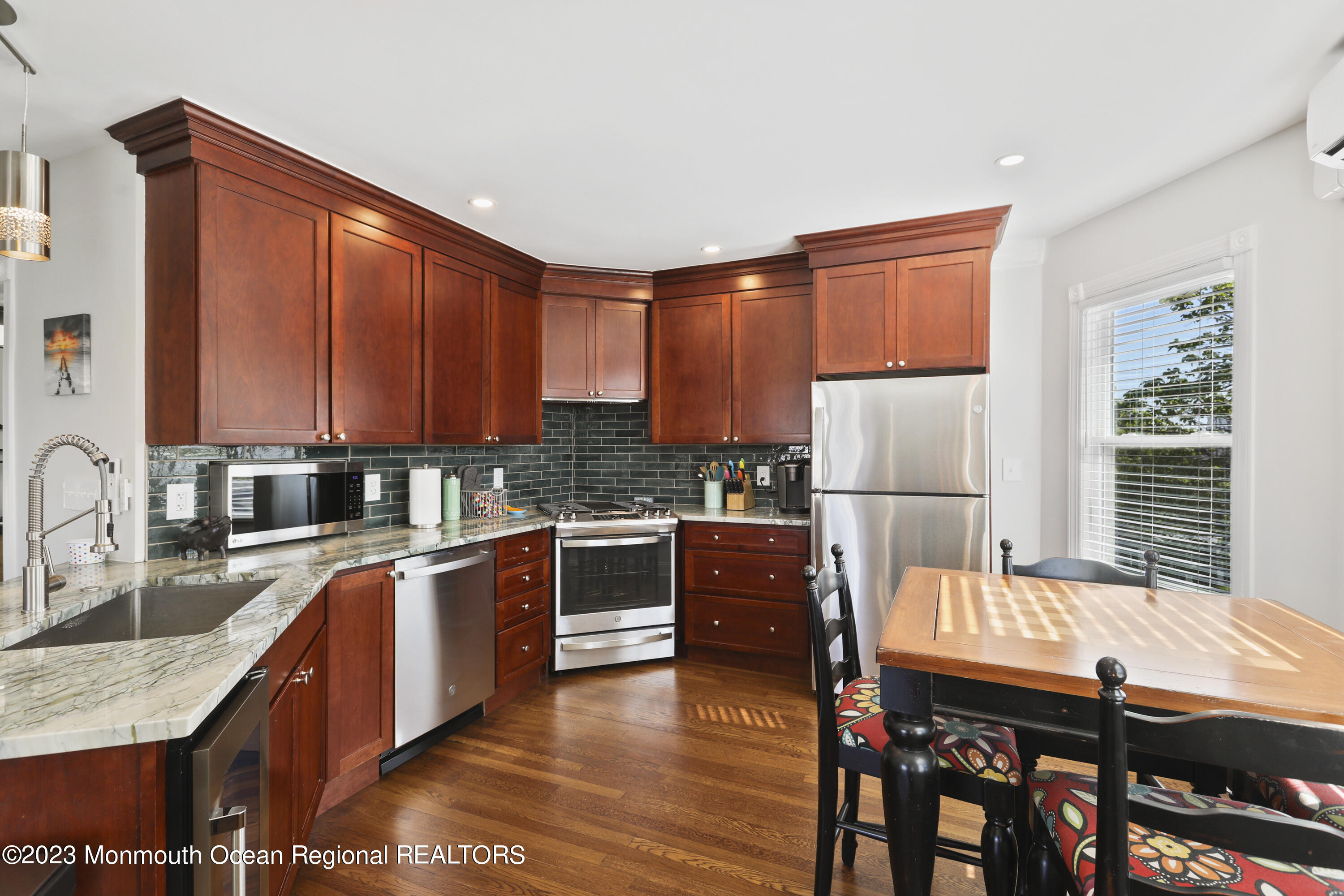 110 11th Avenue 2nd Floor