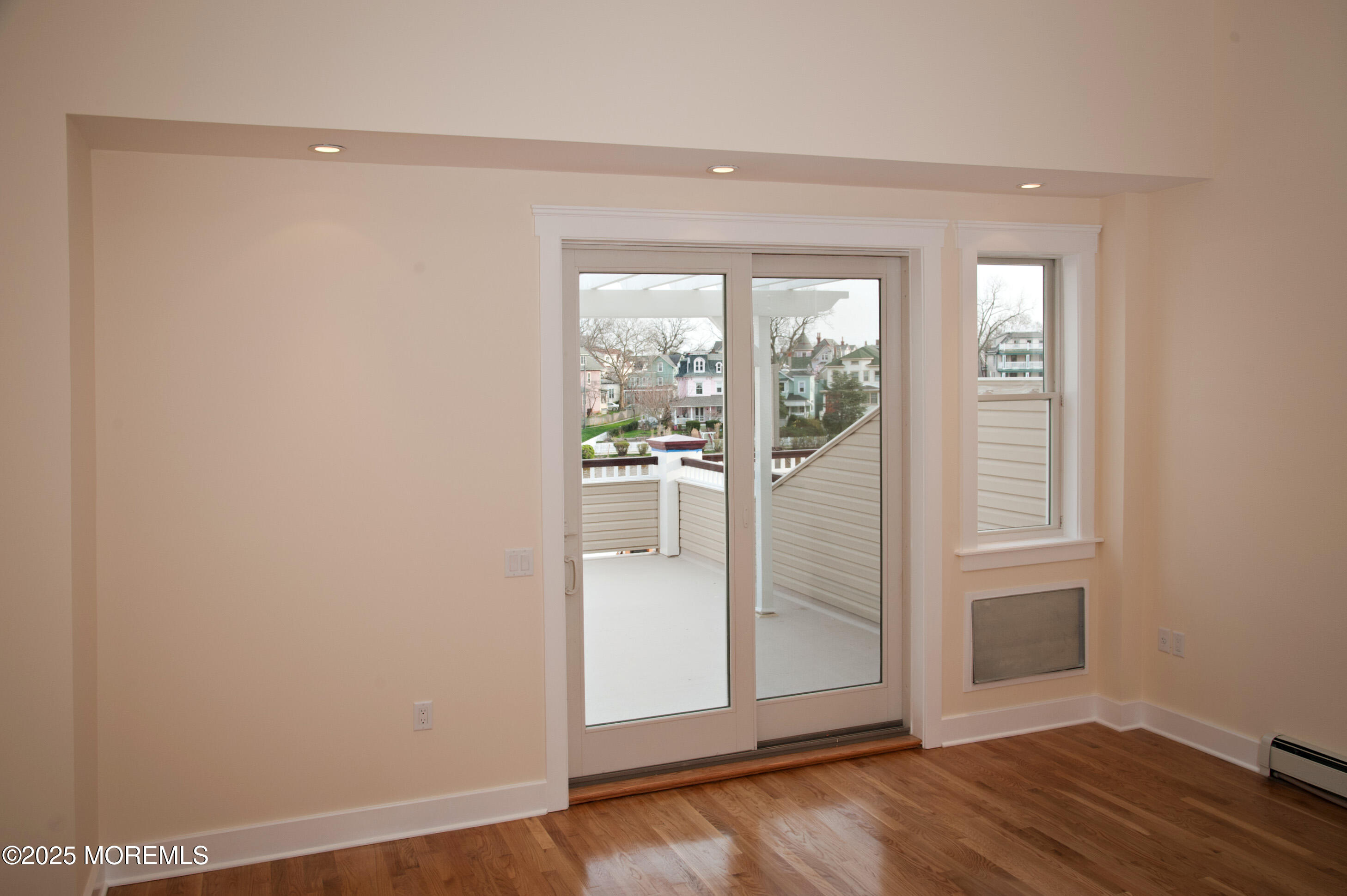 550 Cookman Avenue 221