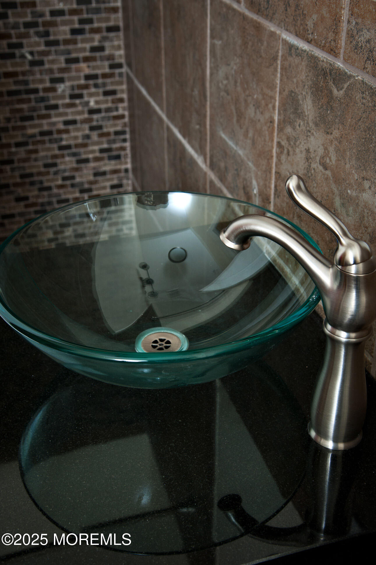 550 Cookman Avenue 221