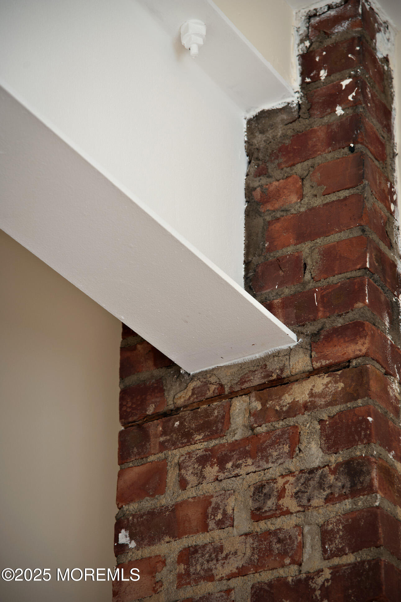 550 Cookman Avenue 221