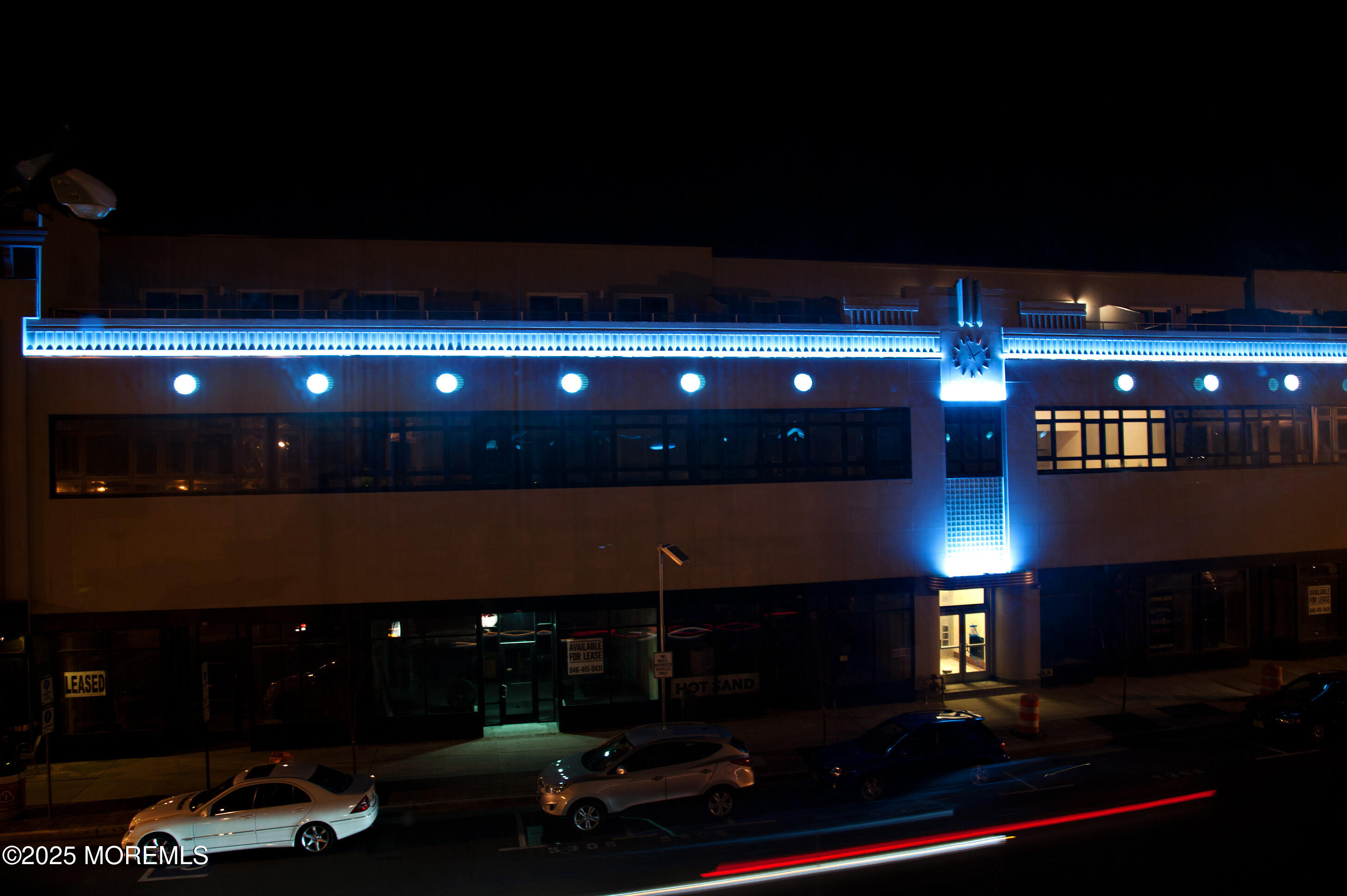 550 Cookman Avenue 221