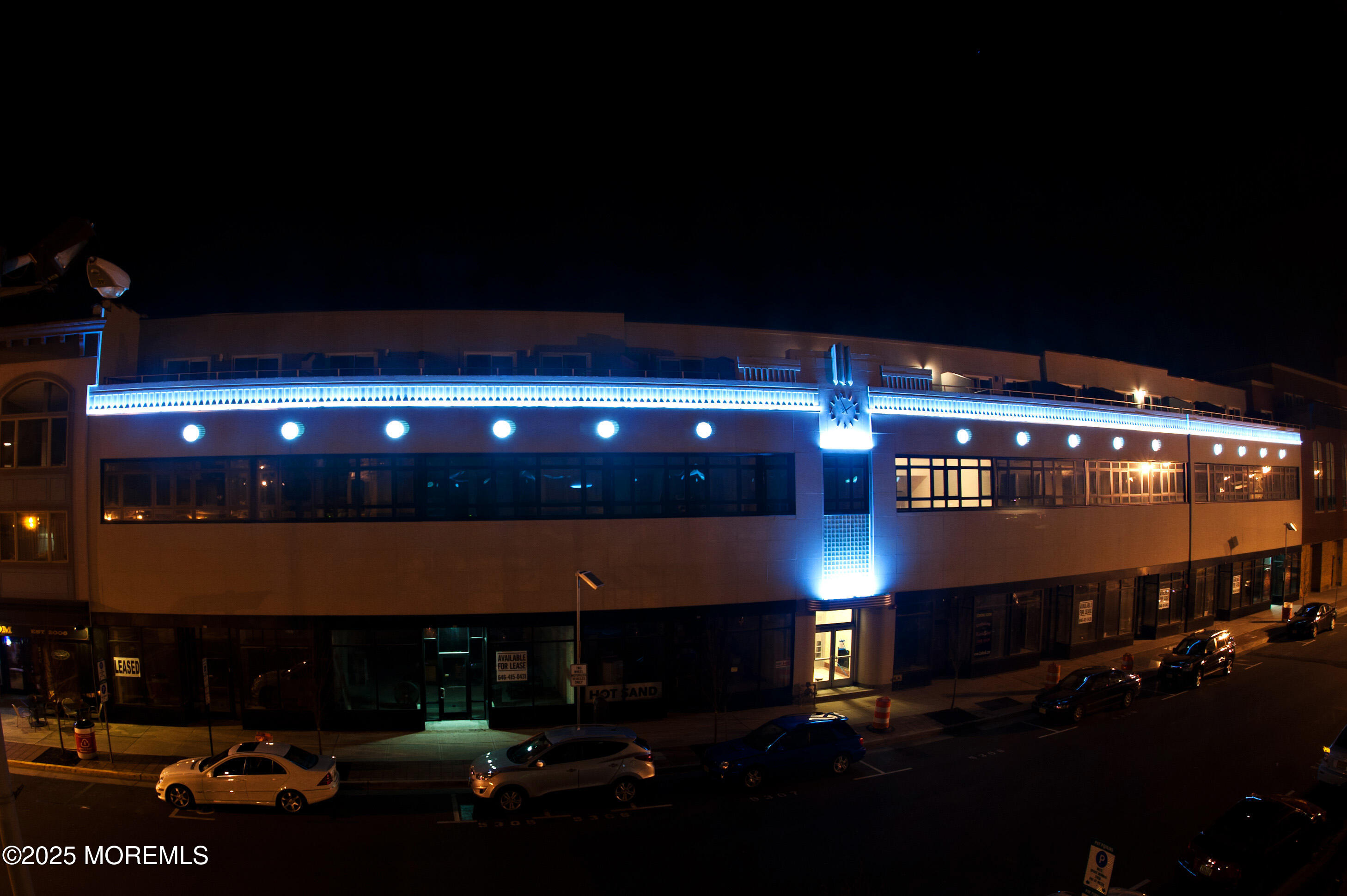 550 Cookman Avenue 221