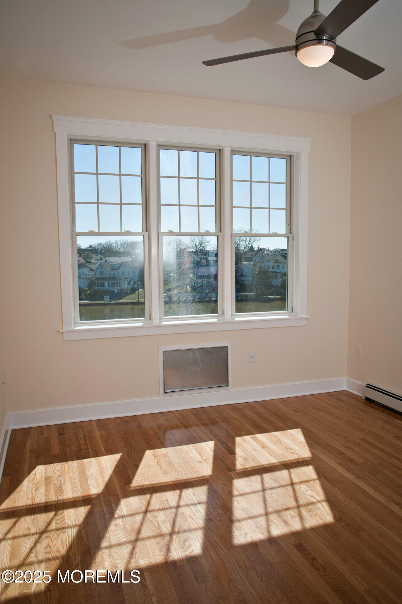 550 Cookman Avenue 208