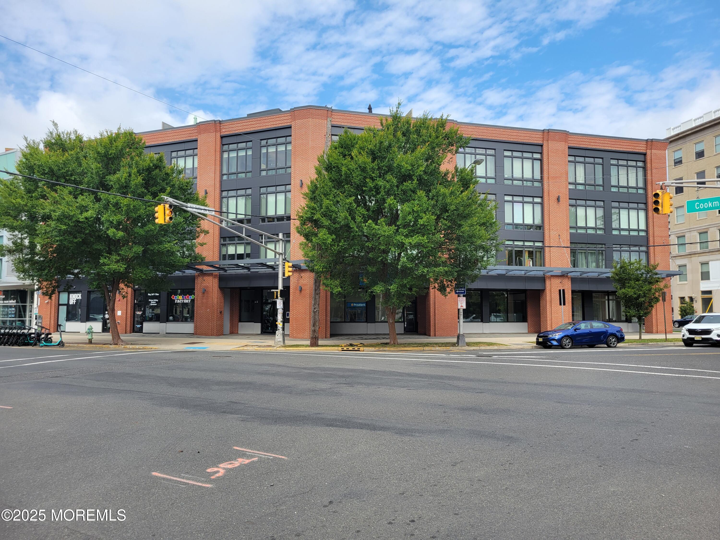 511 Cookman Avenue 101