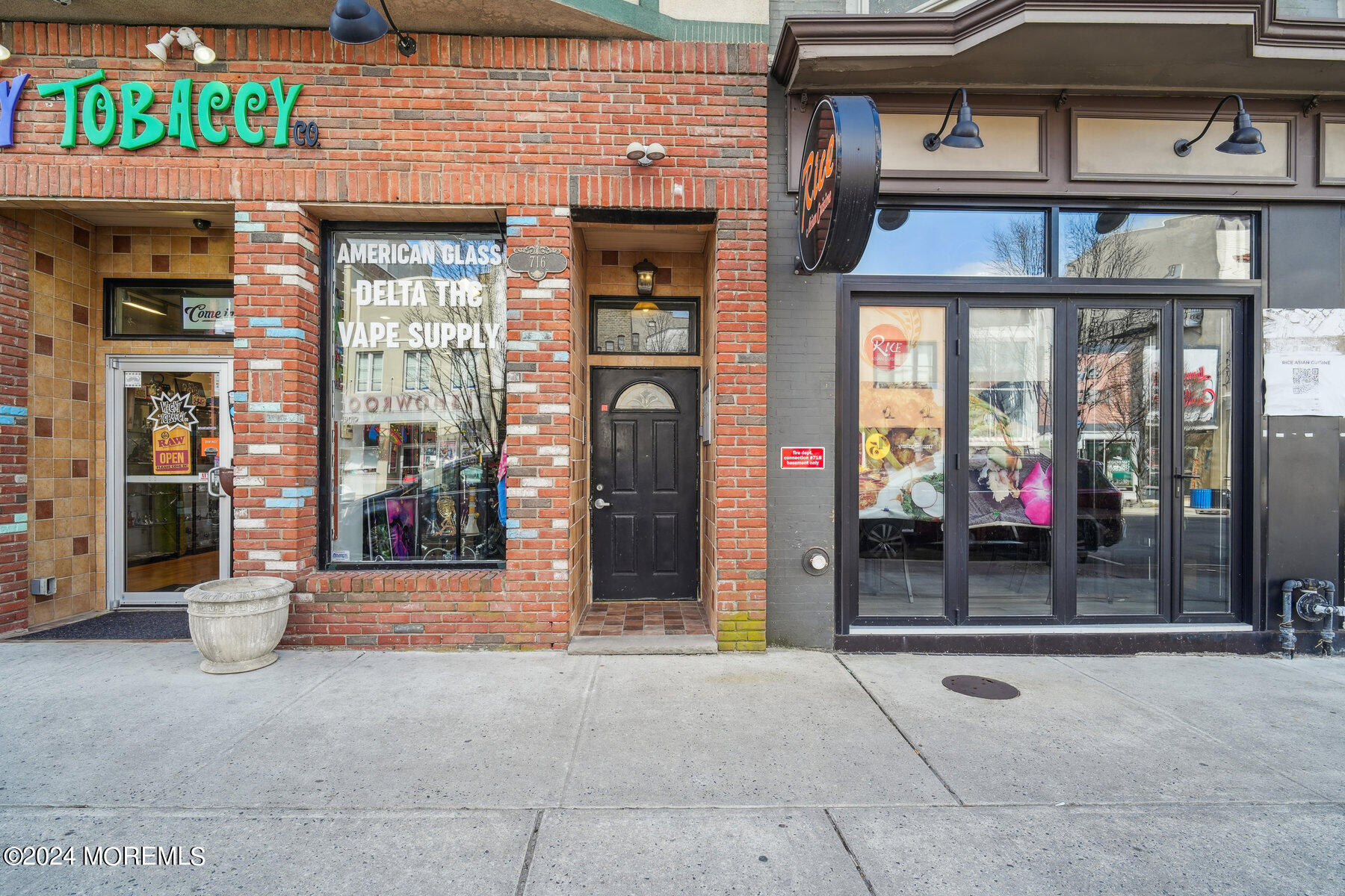 716 Cookman Avenue, 201