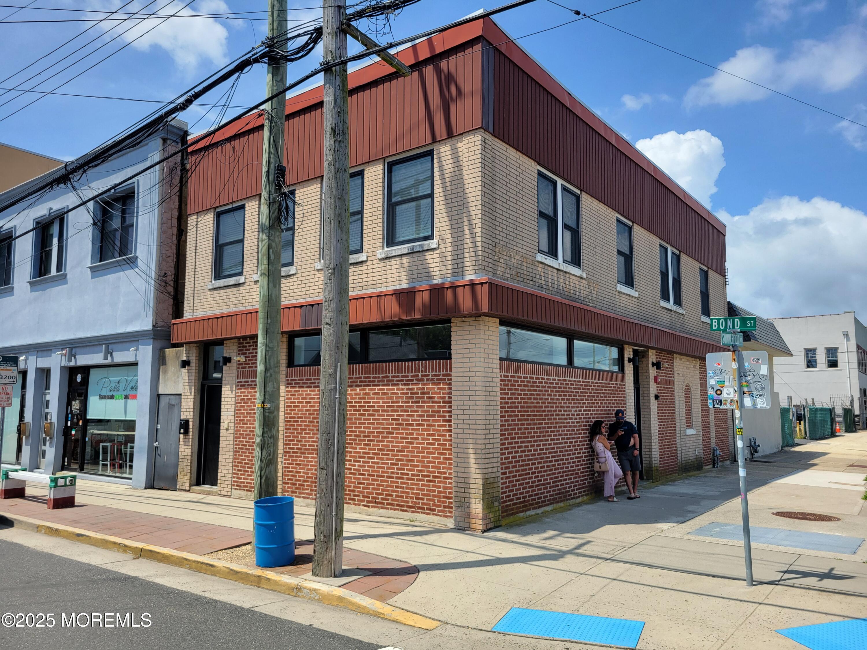 700 Summerfield Avenue