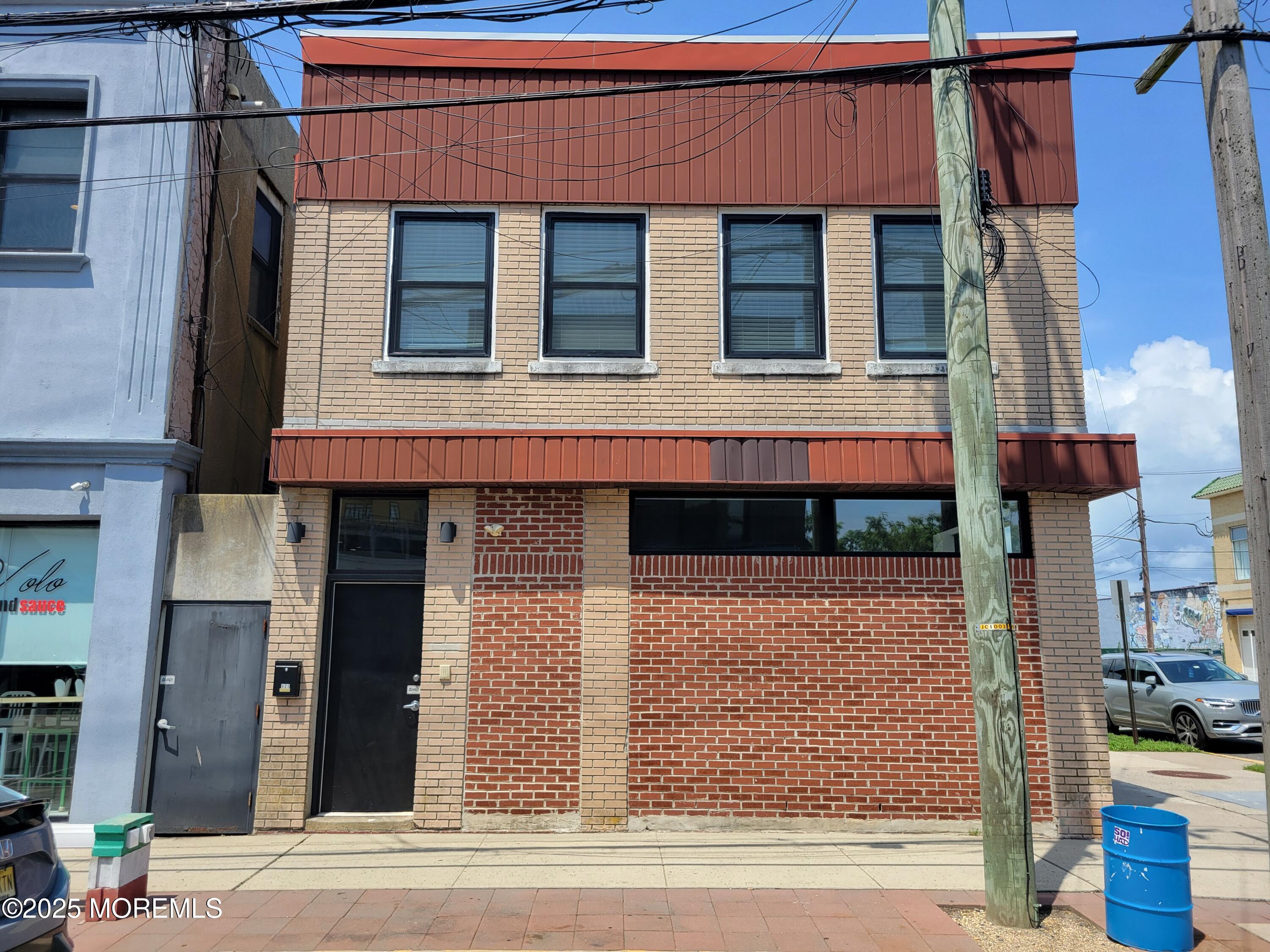 700 Summerfield Avenue