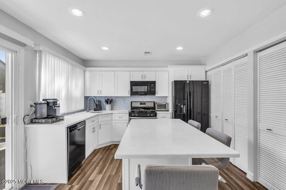 422 Woodlake Manor Drive