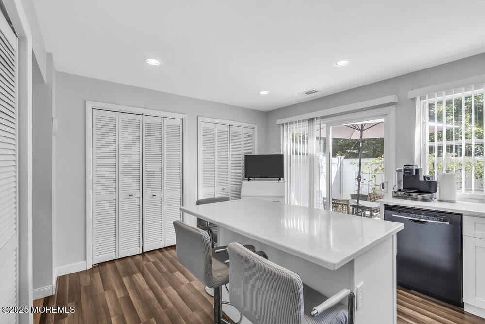 422 Woodlake Manor Drive