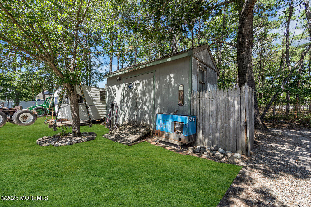 1436 Leguene Avenue