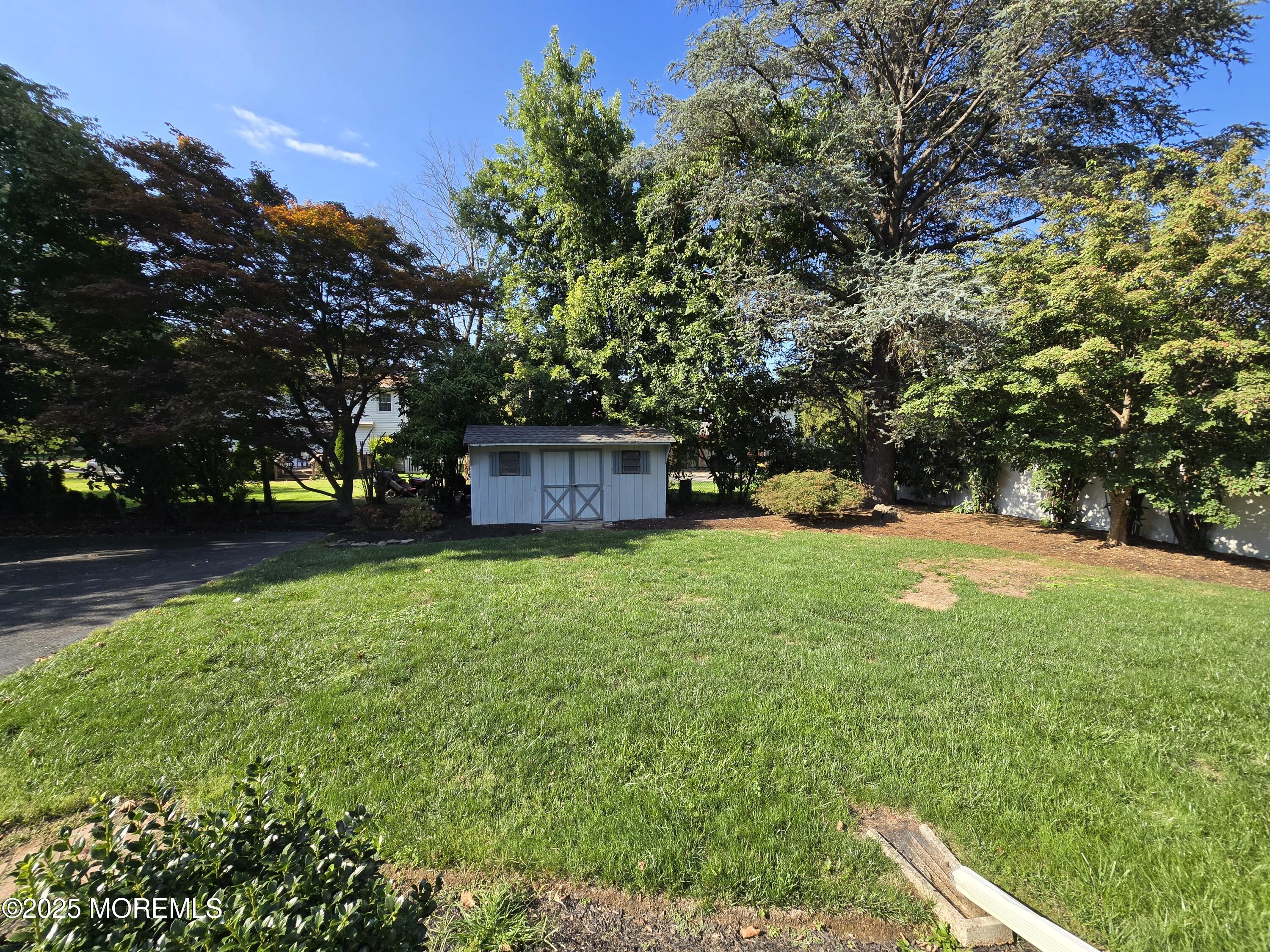 77 Dutch Lane Road