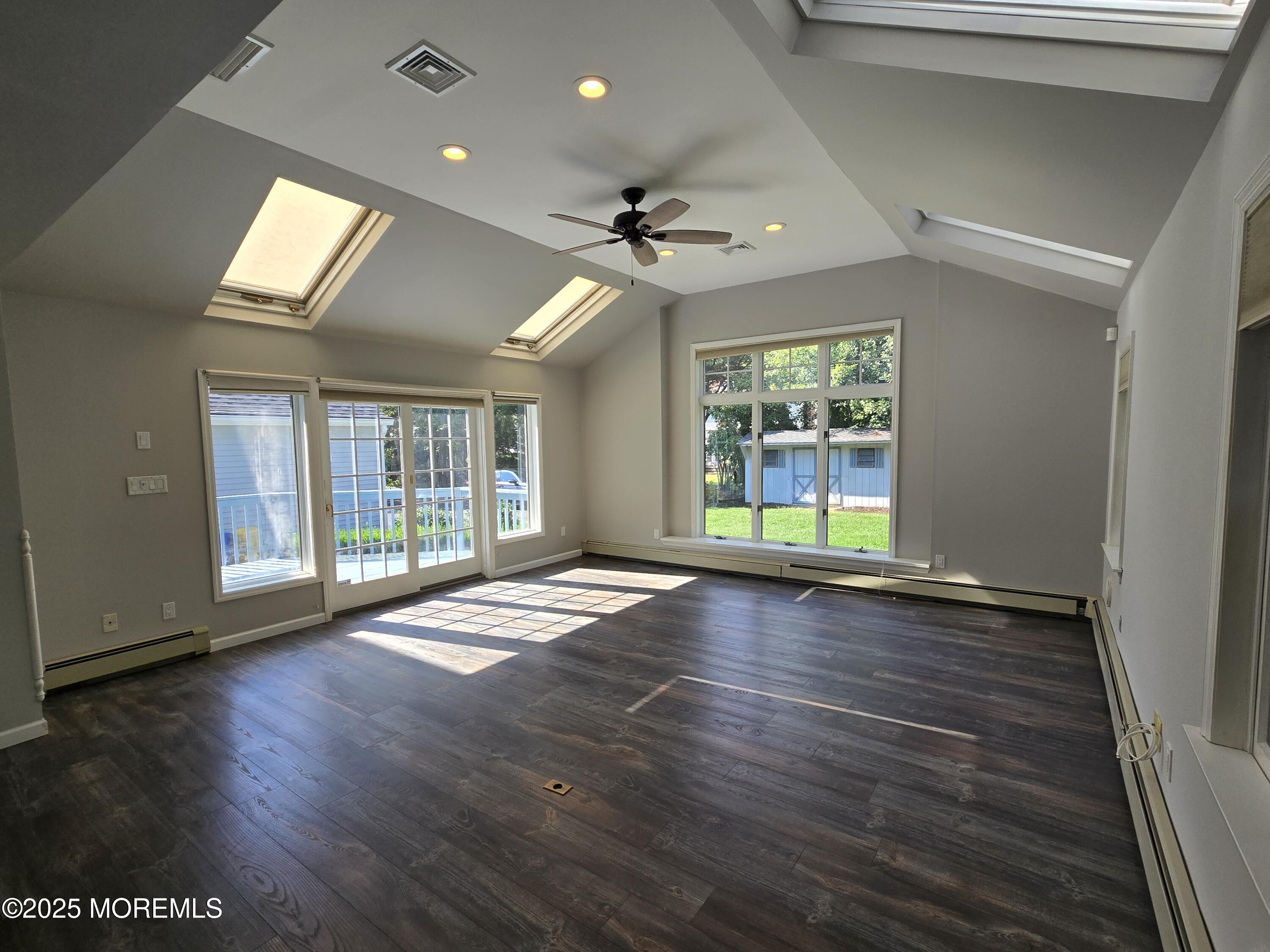 77 Dutch Lane Road