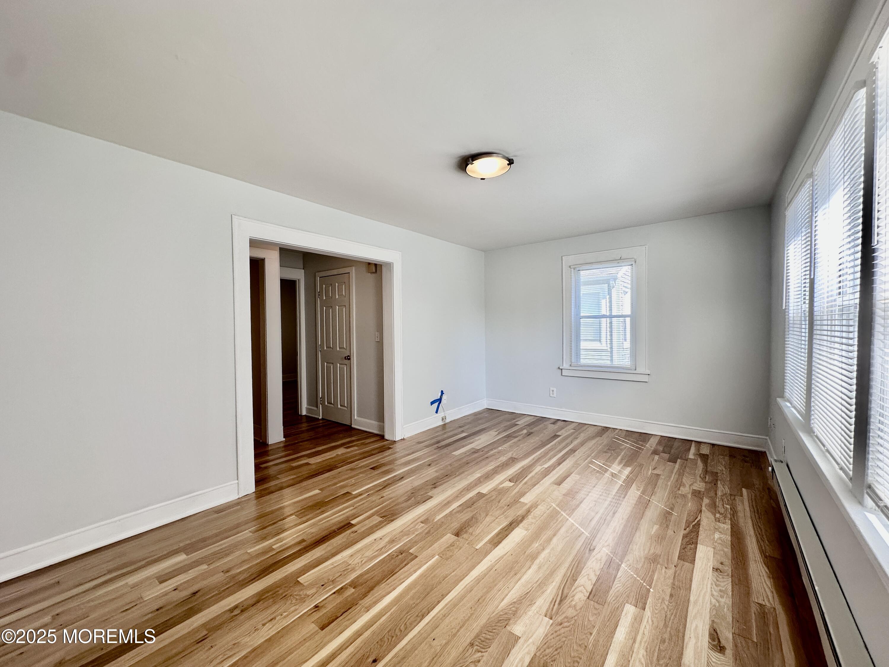1004 5th Avenue 1N