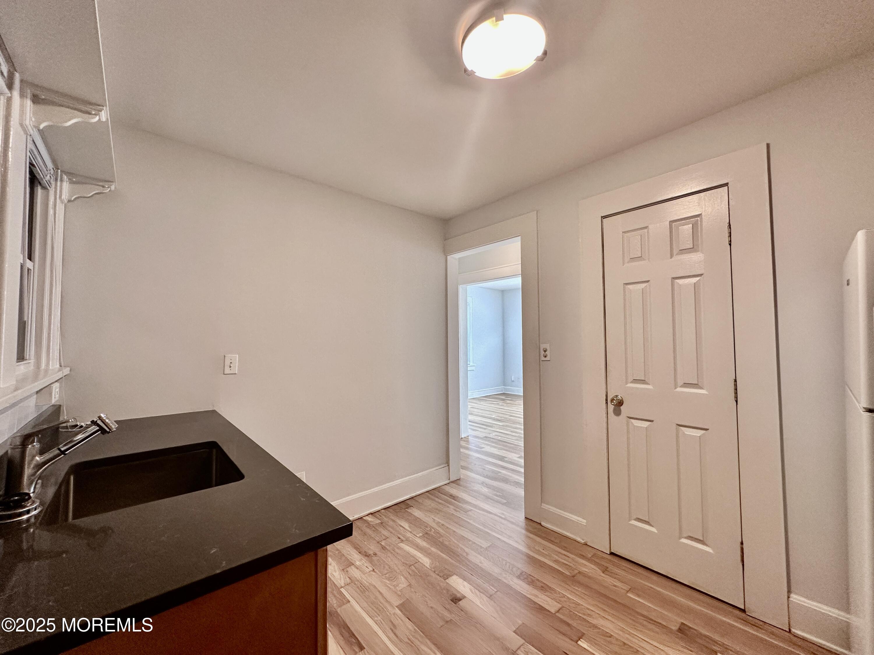 1004 5th Avenue 1N