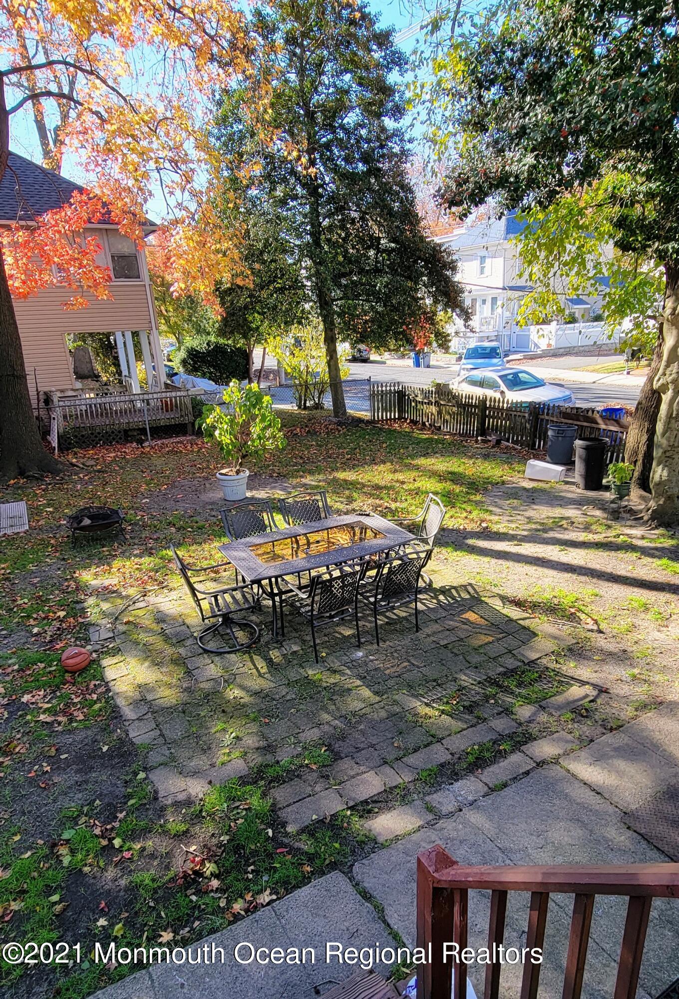914 5th Avenue, 1