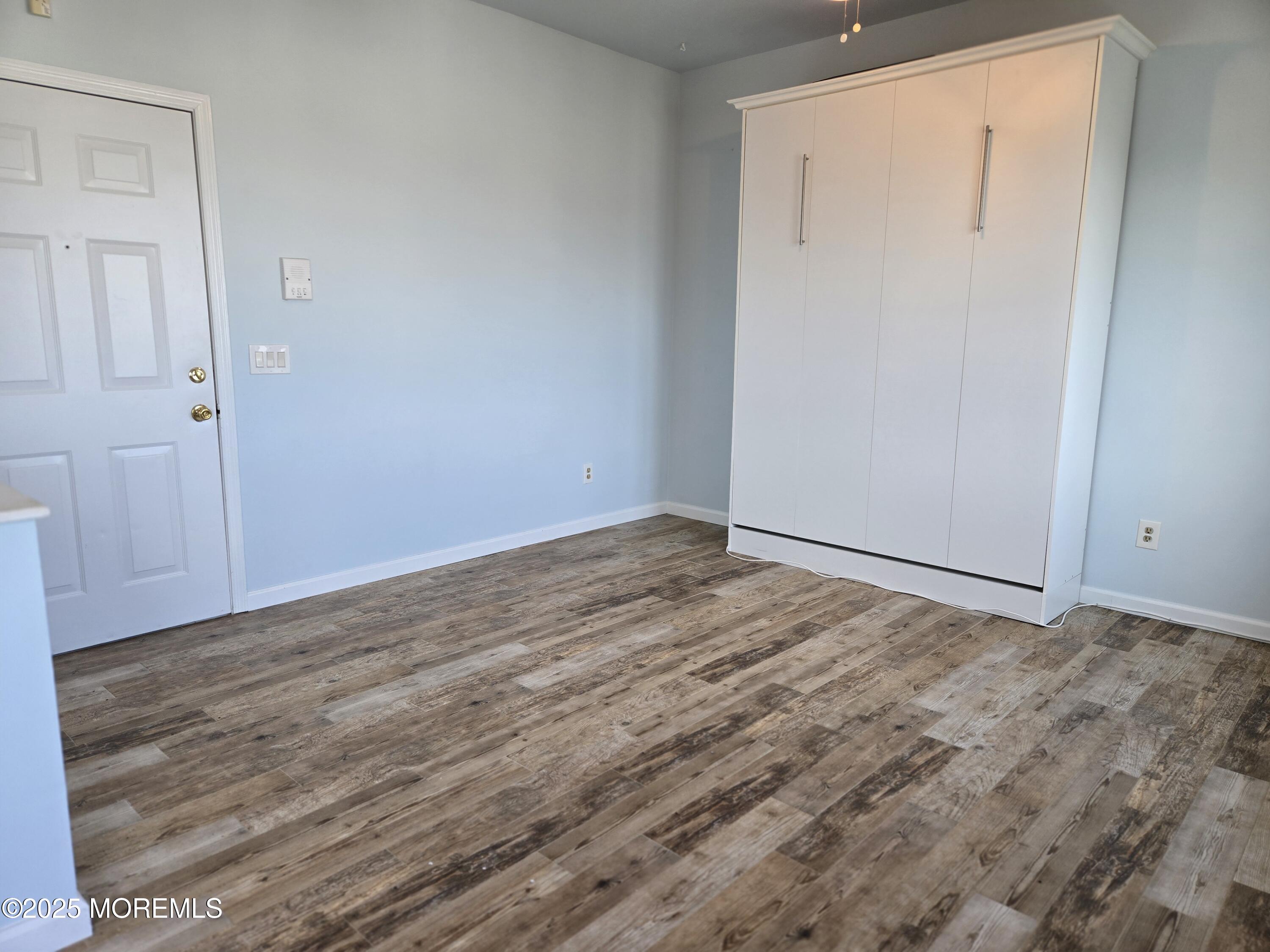 15 Garfield Avenue 404, Avon-by-the-sea Unit: 404