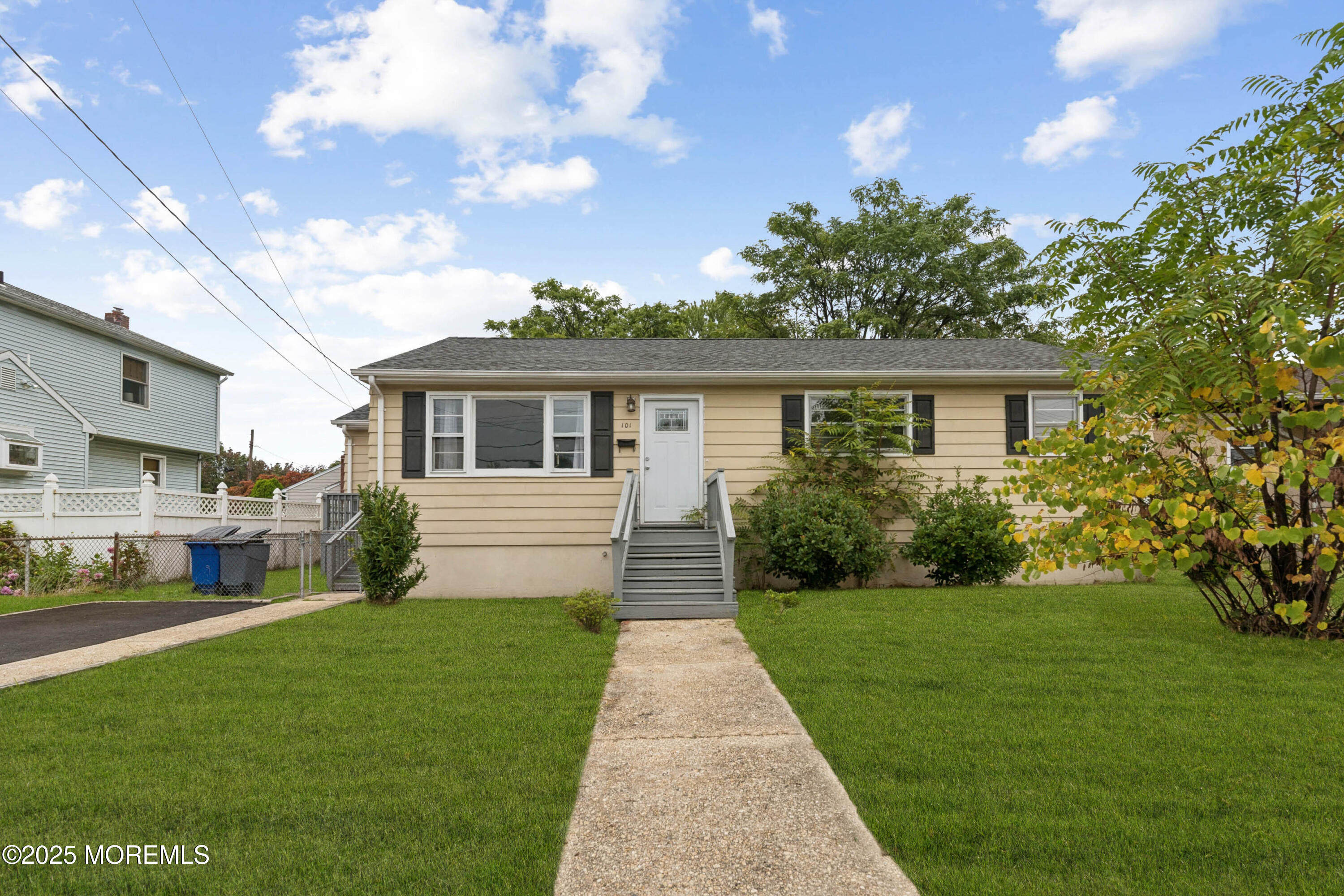101 Manning Place