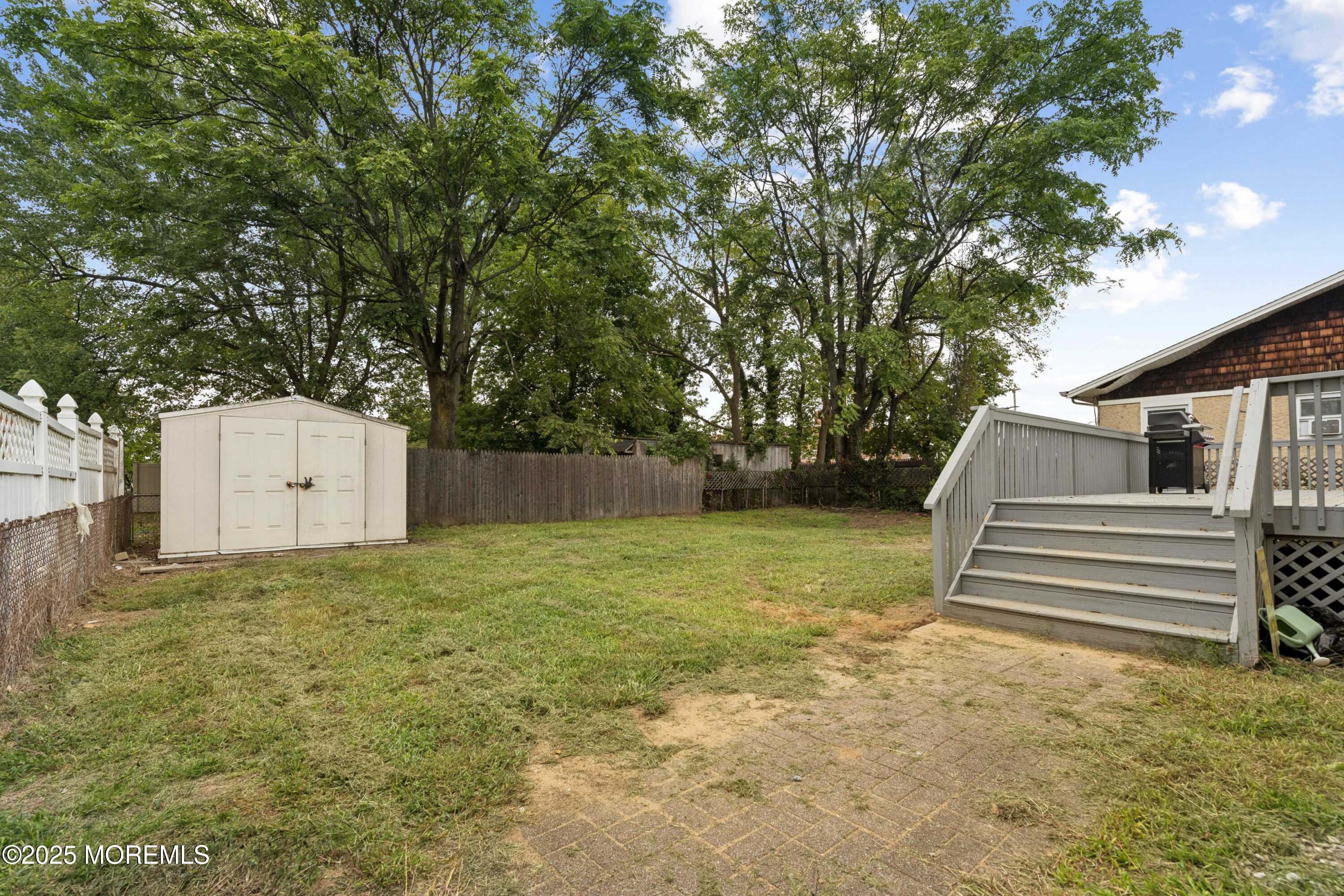 101 Manning Place