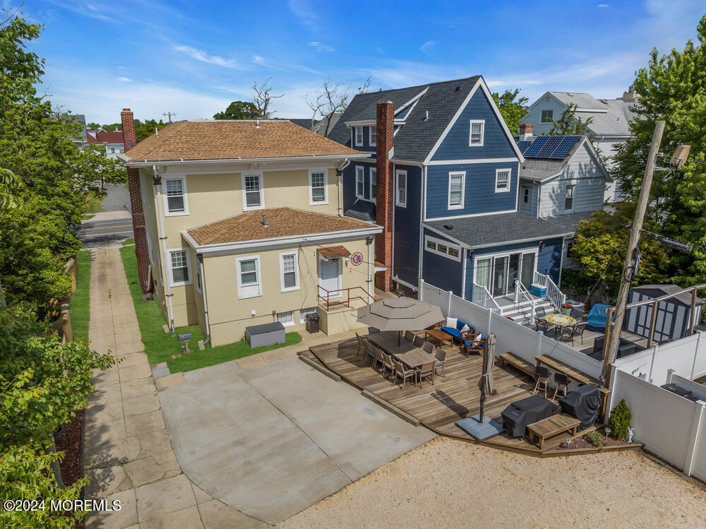 1406 Park Avenue