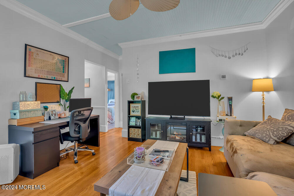 1406 Park Avenue