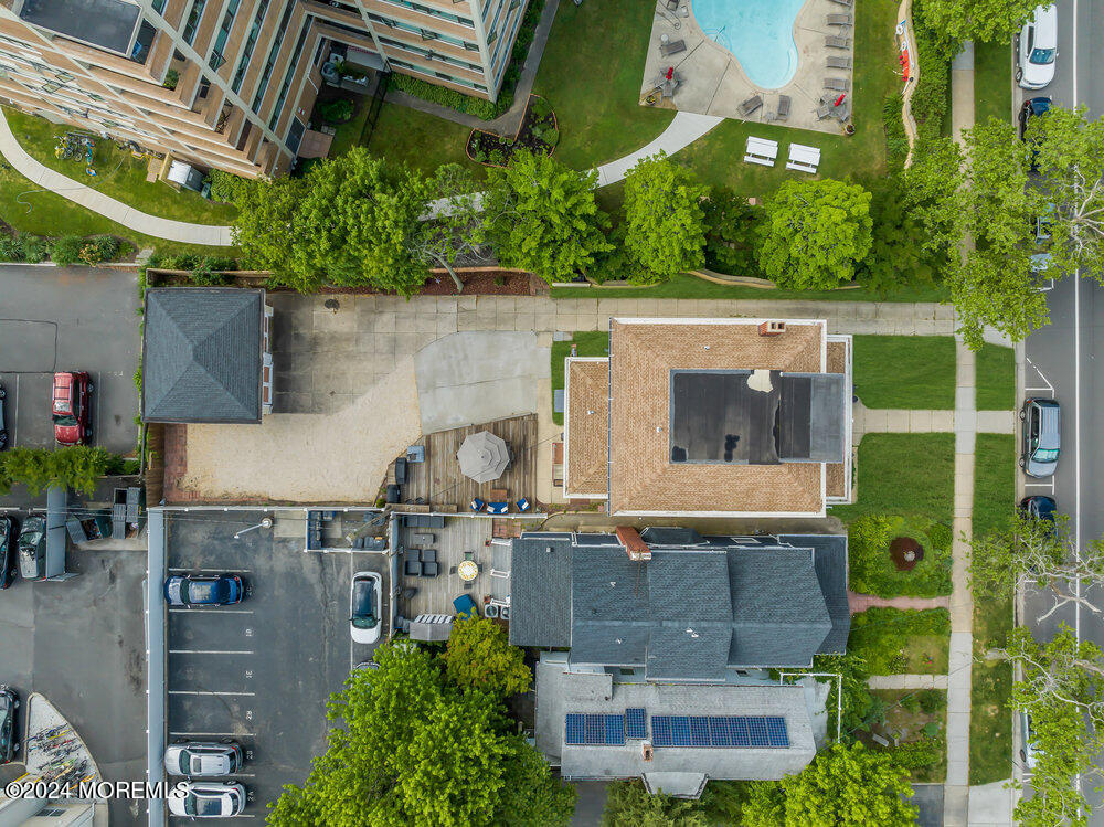 1406 Park Avenue