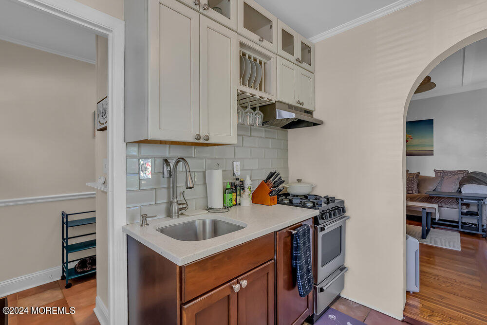 1406 Park Avenue