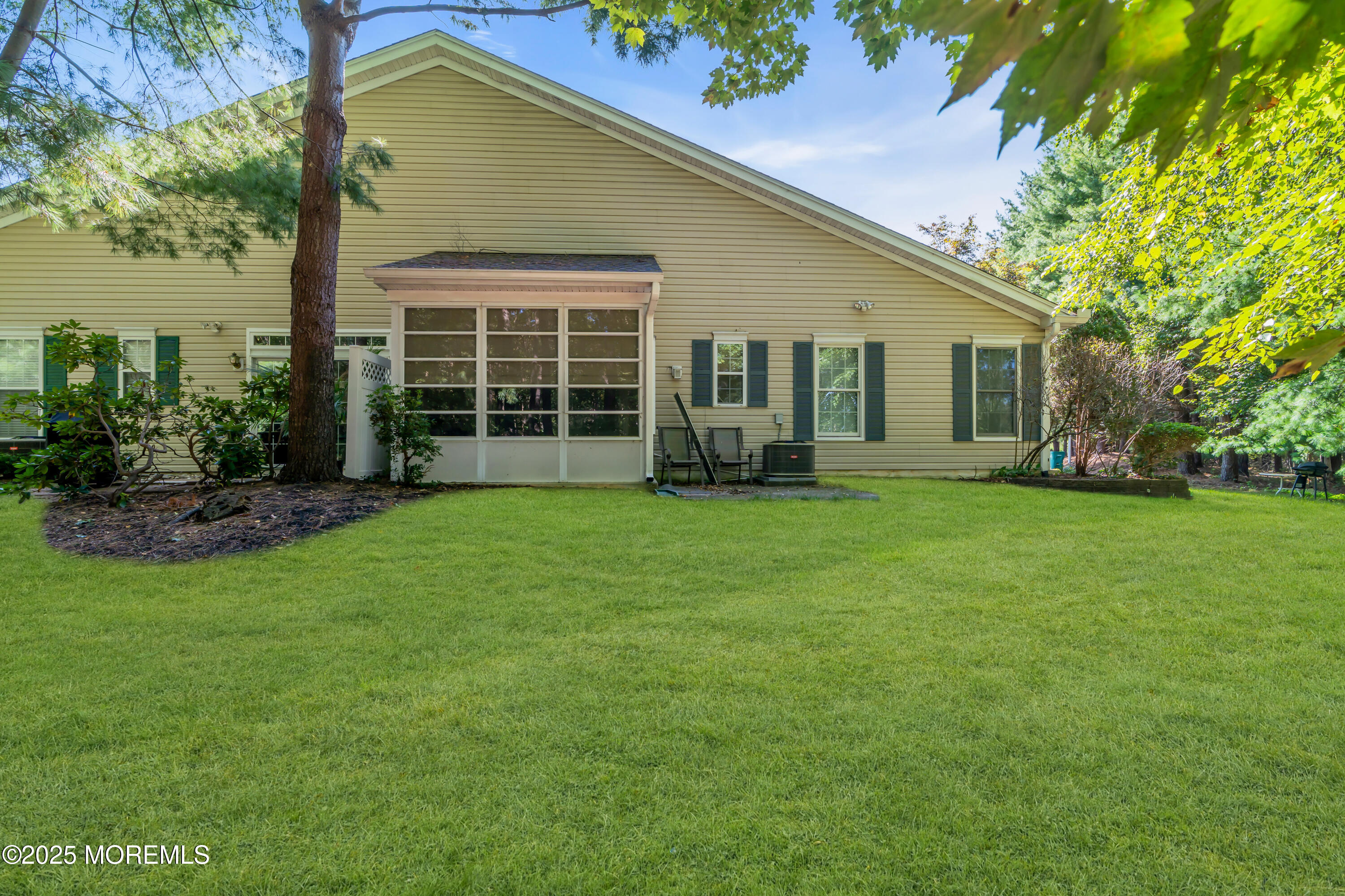 138 Greenlawns Drive