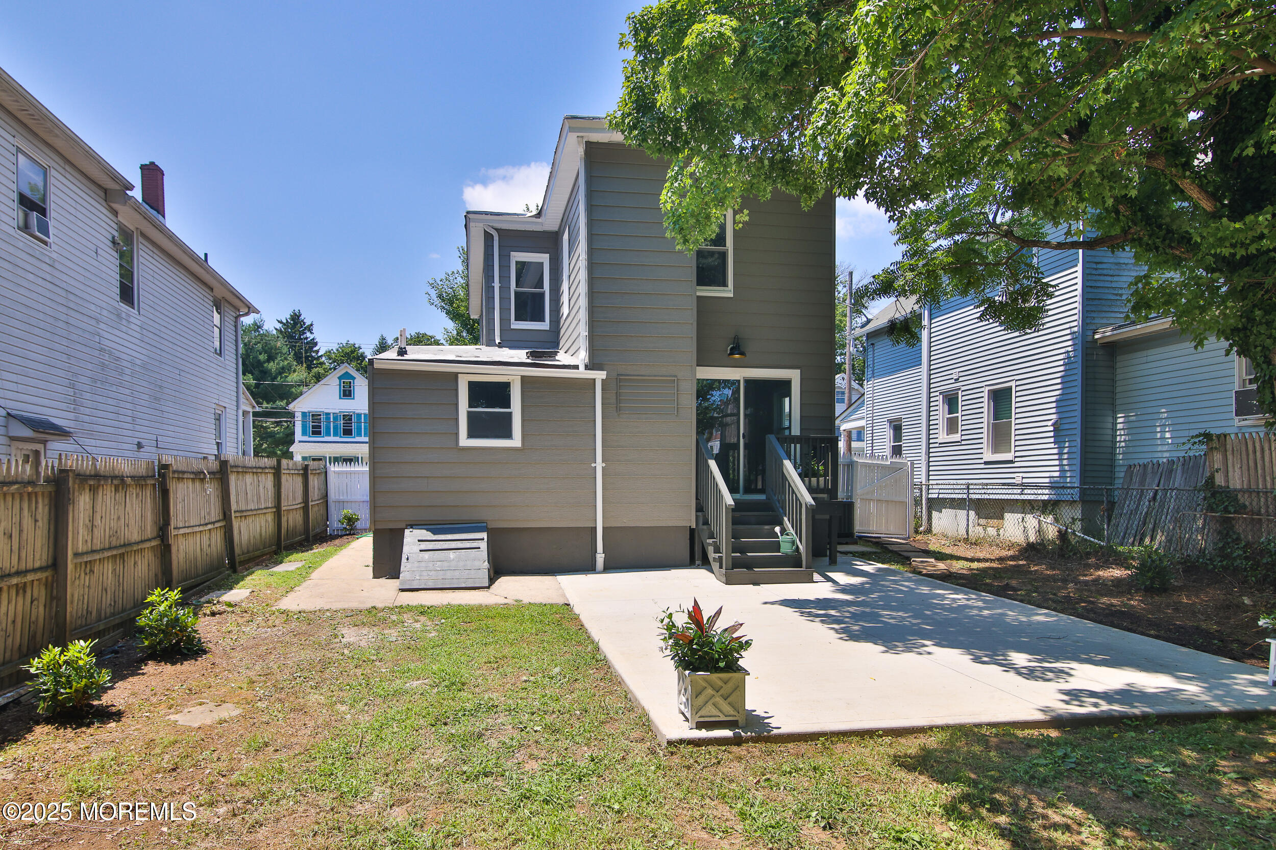 30 Conover Street