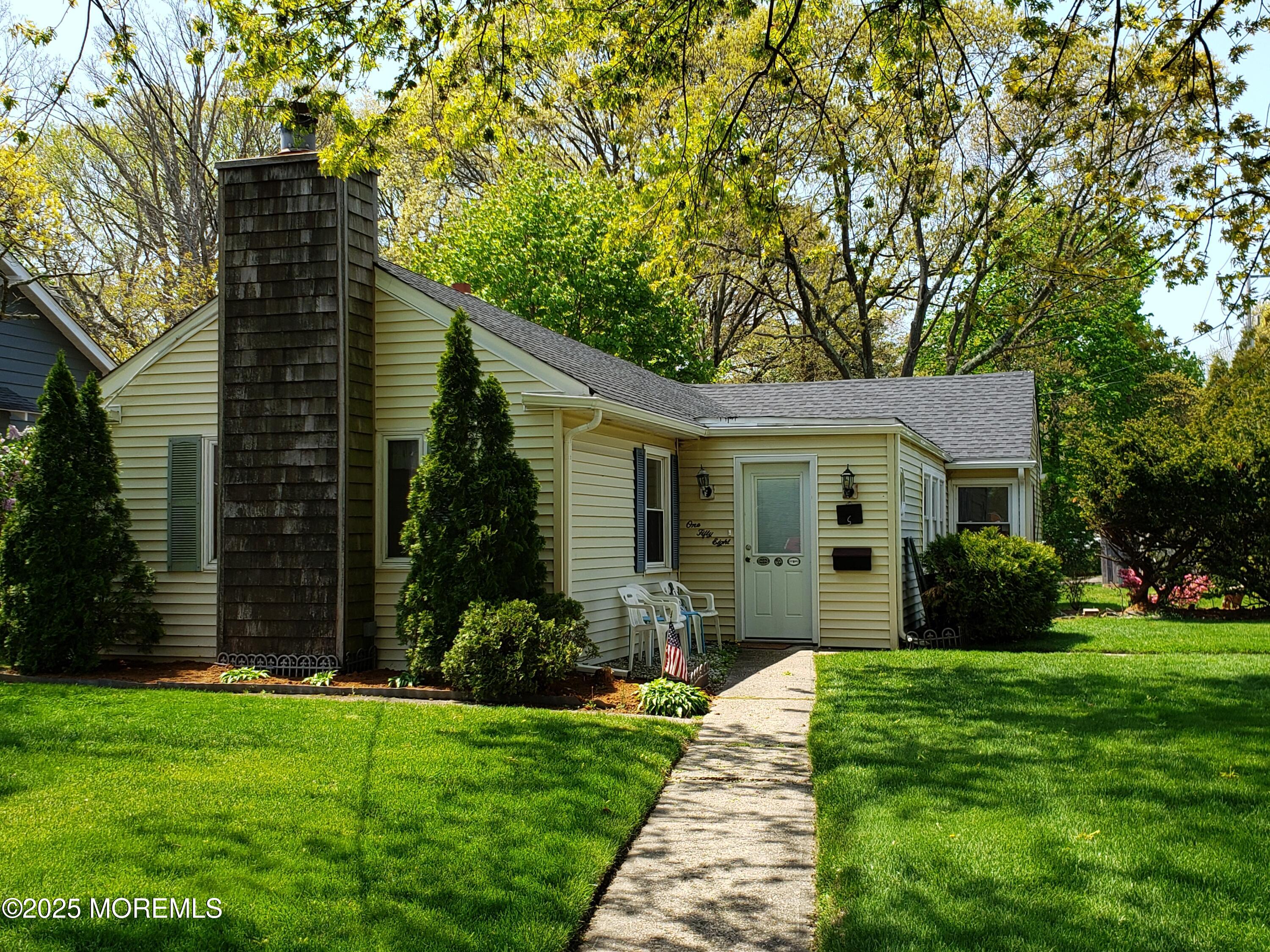 158 Monmouth Road