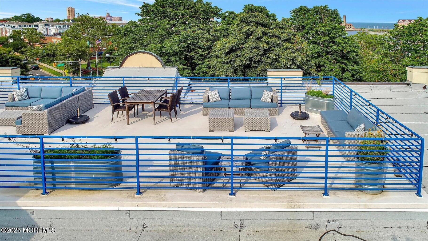 508 Cookman Avenue 204