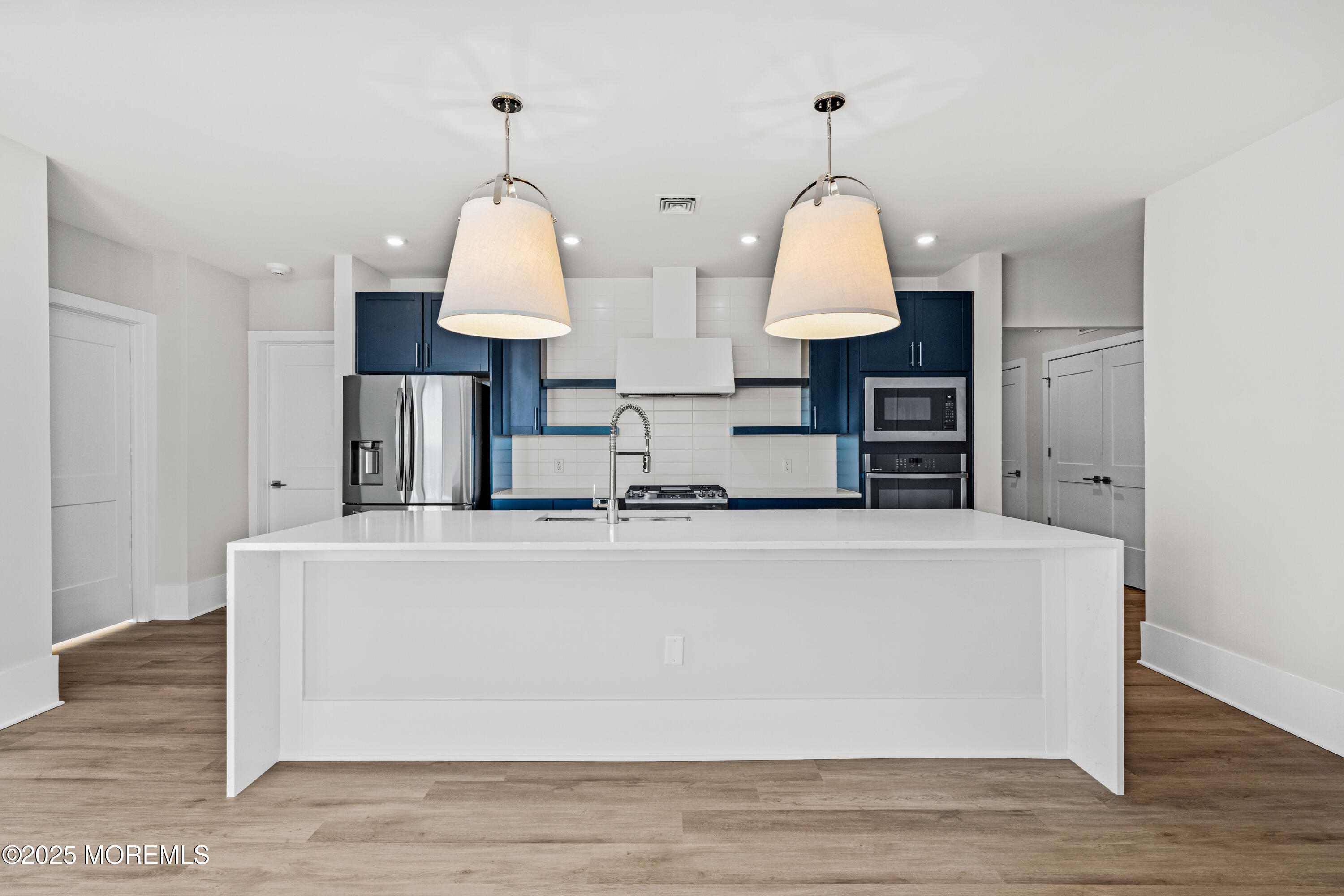 218 3rd Avenue 306