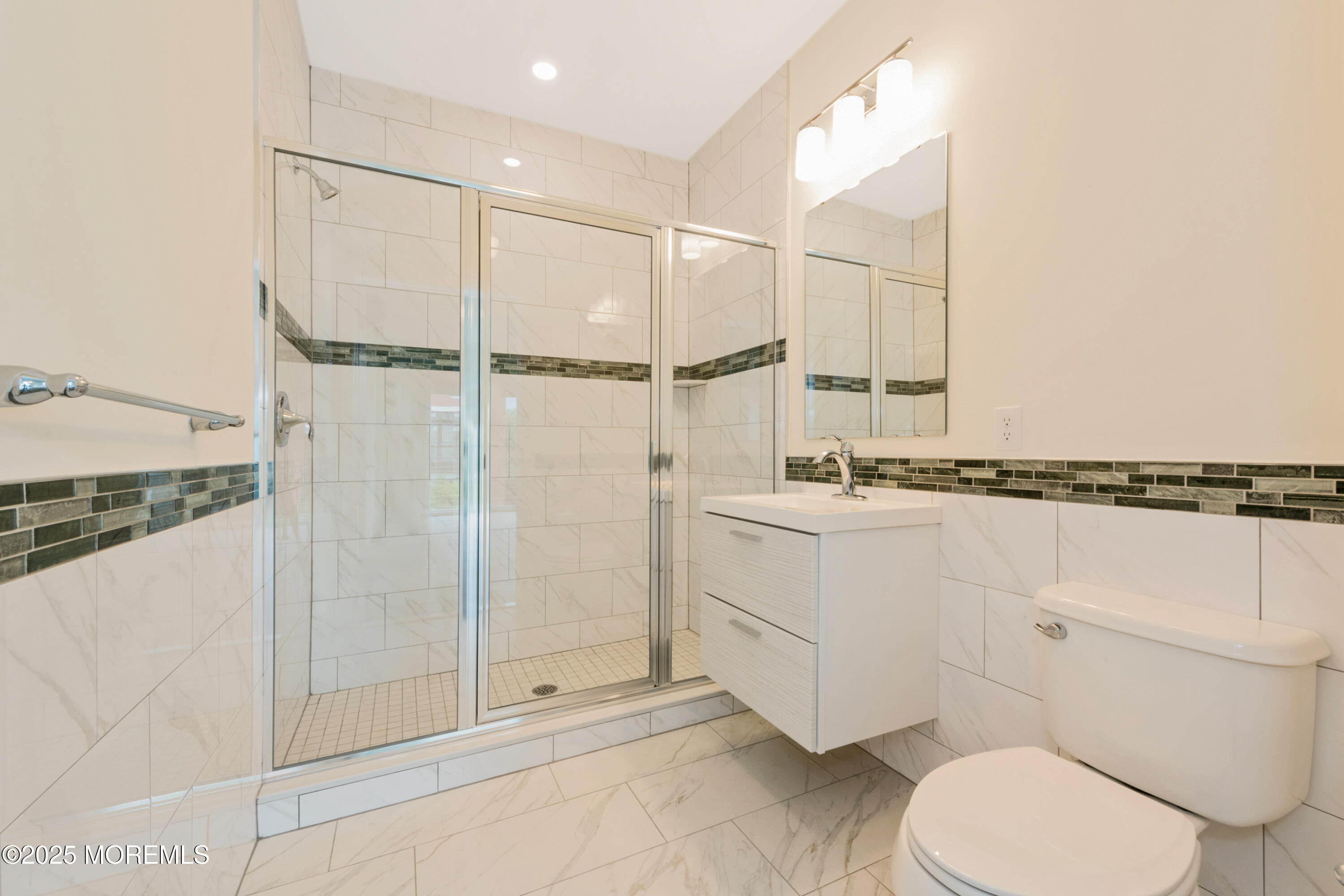700 Bangs Avenue 308