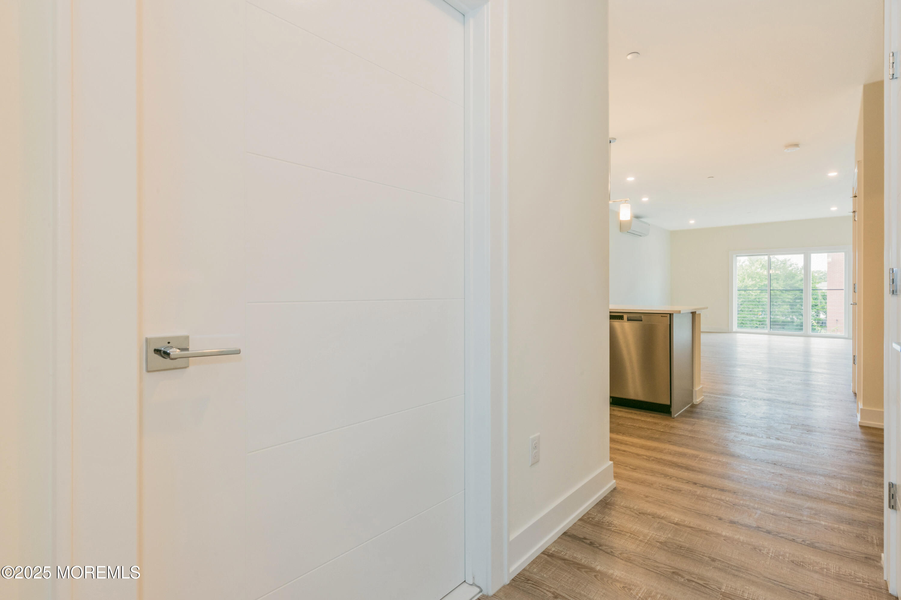 700 Bangs Avenue 308