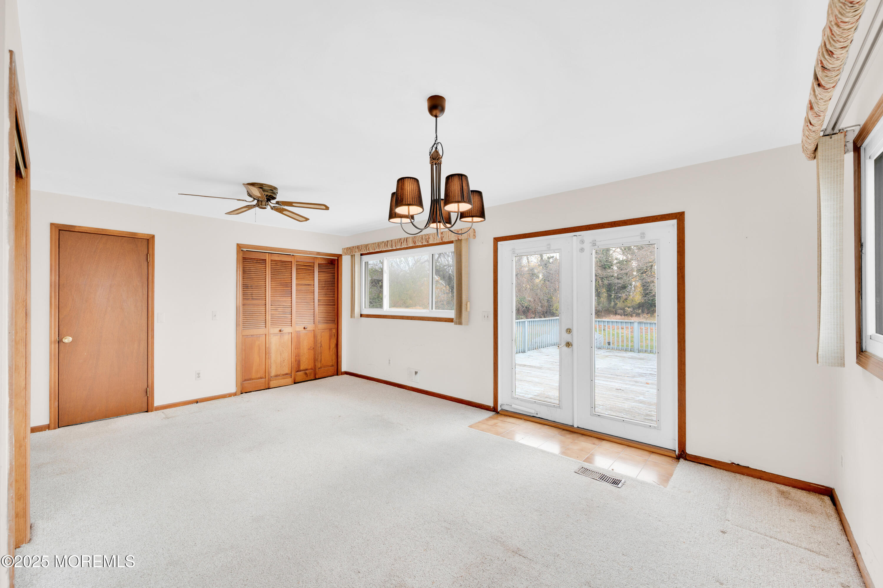 905 Wall Road