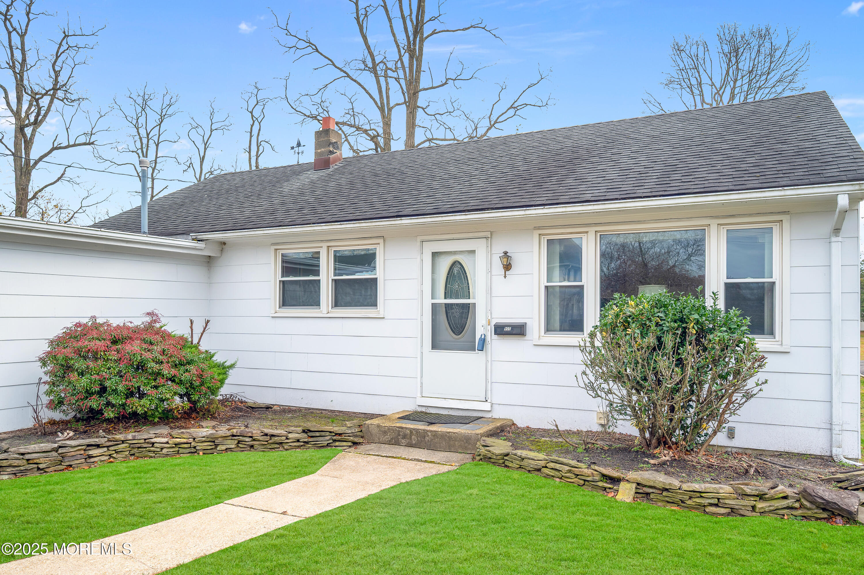 905 Wall Road