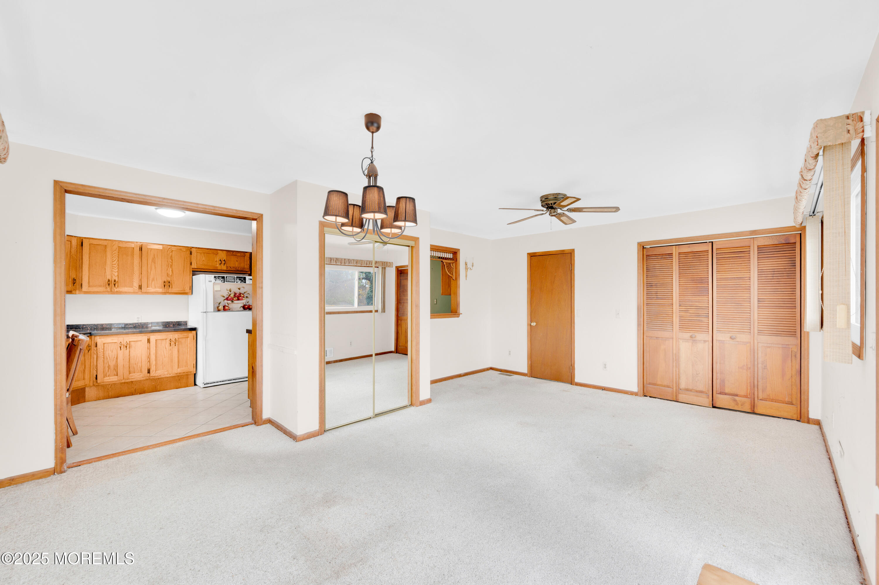 905 Wall Road