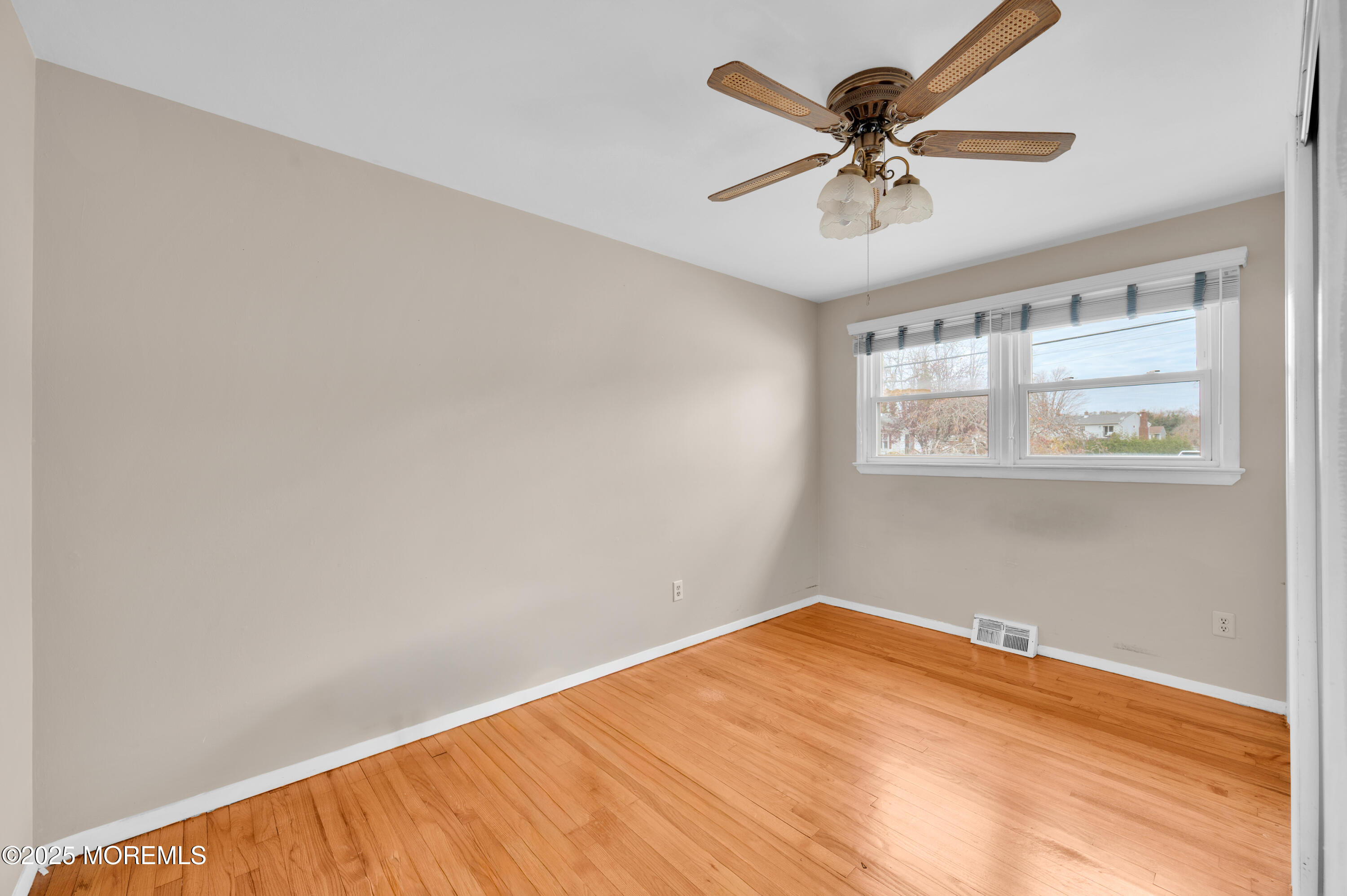 905 Wall Road