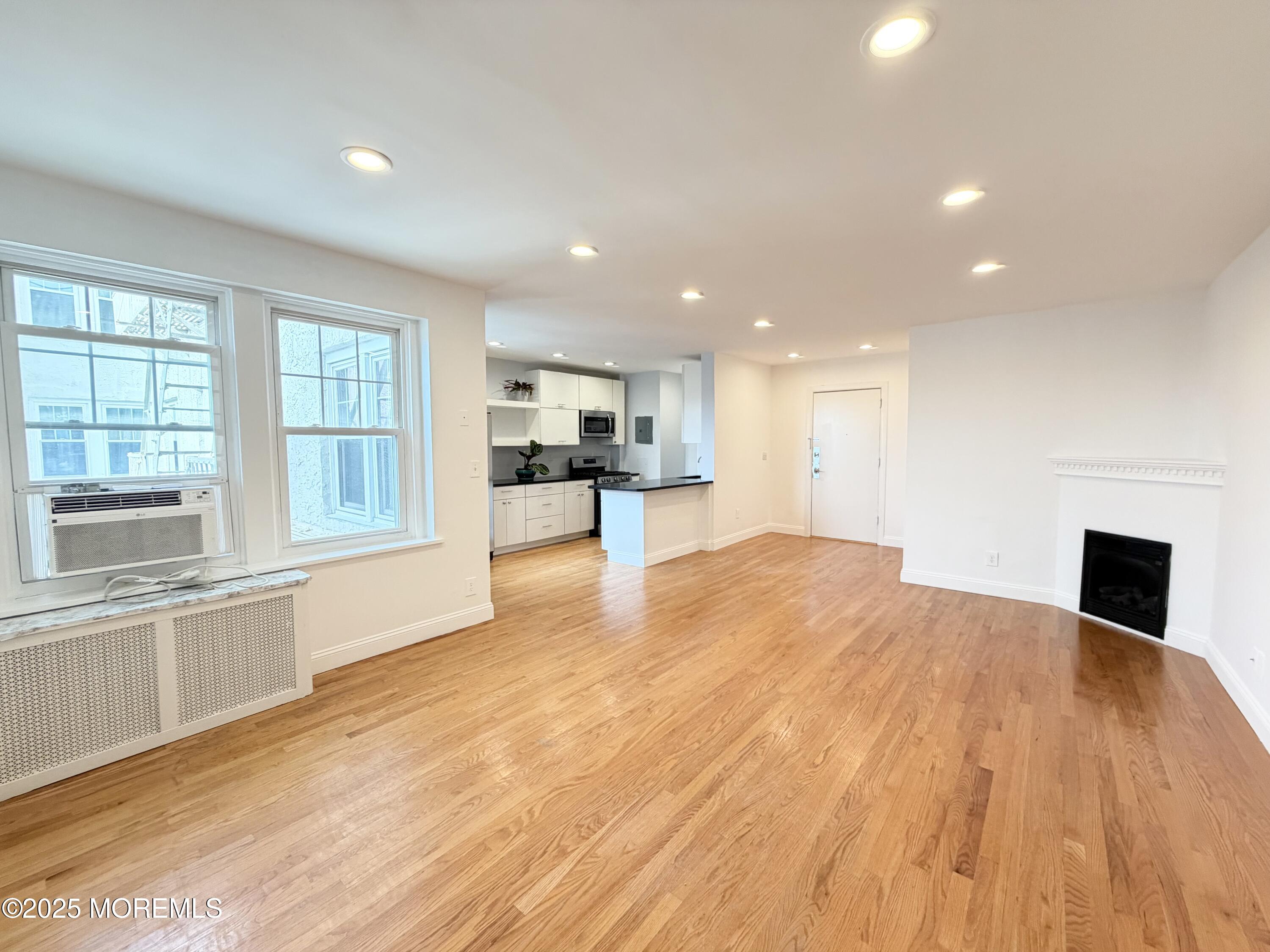 500 Deal Lake Drive 4F