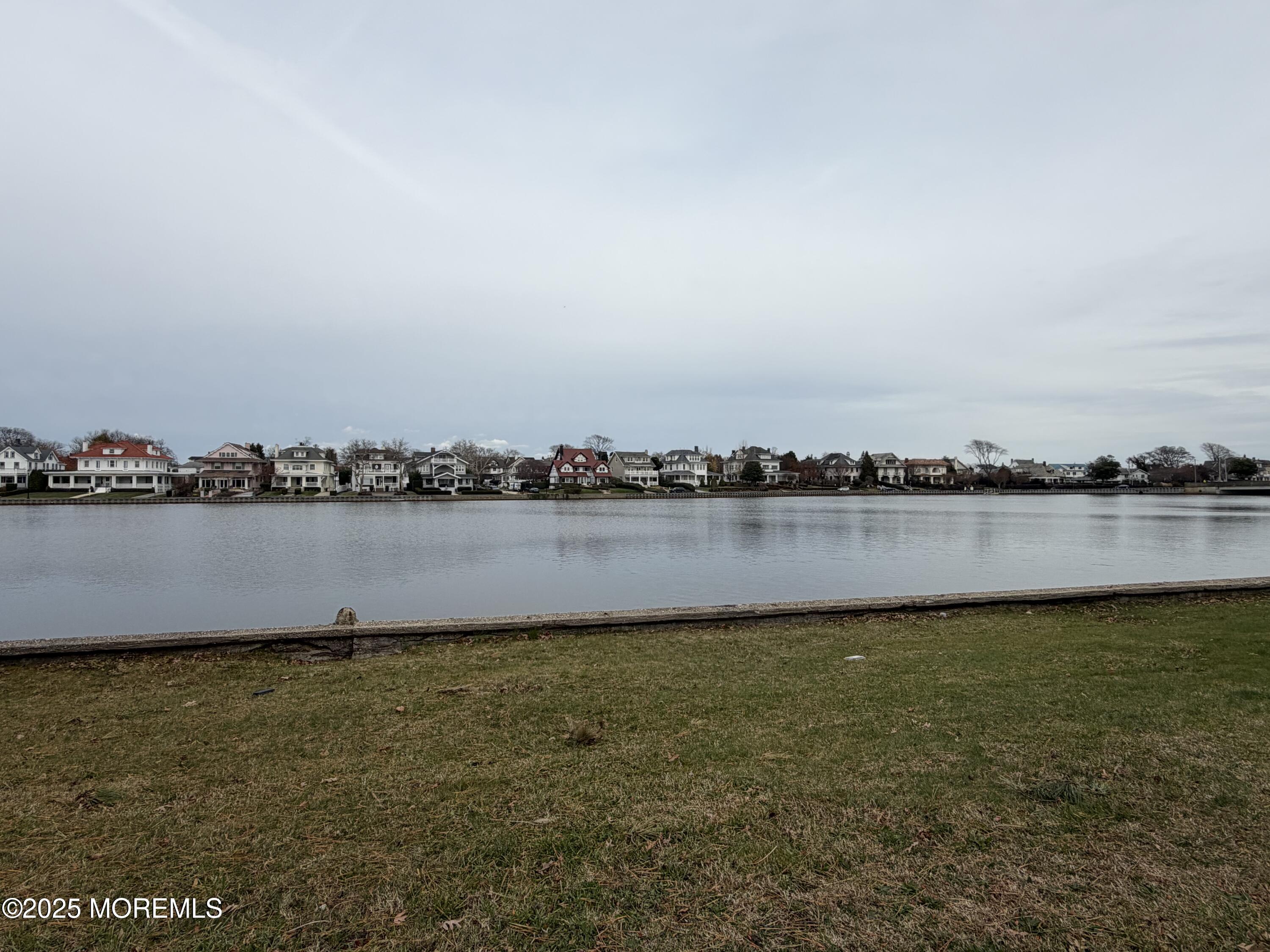 500 Deal Lake Drive 4F