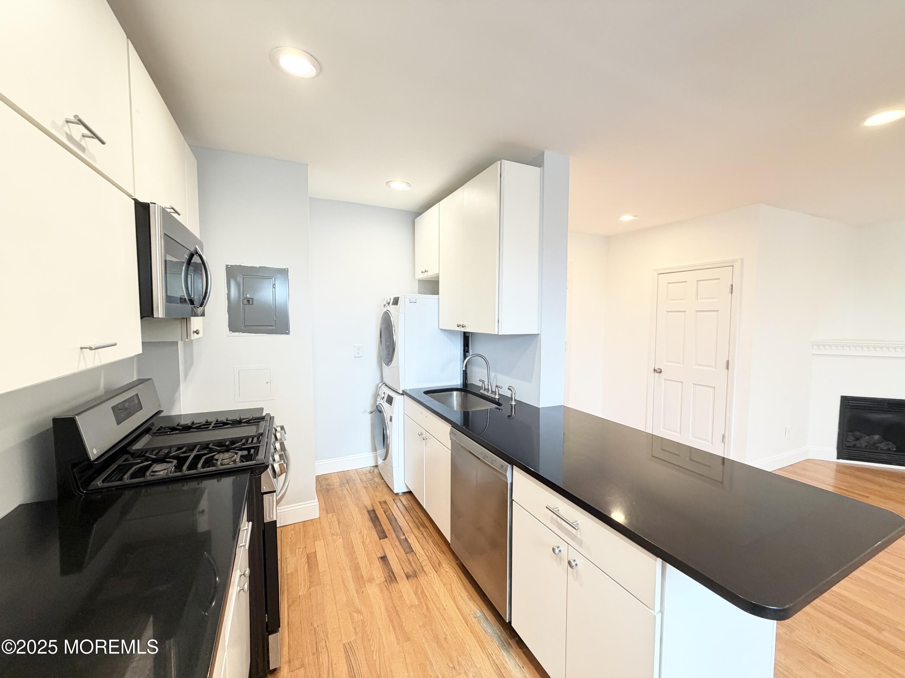 500 Deal Lake Drive 4F
