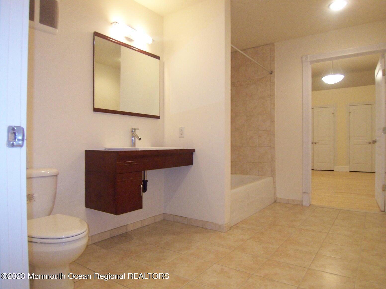 300 Emory Street 316