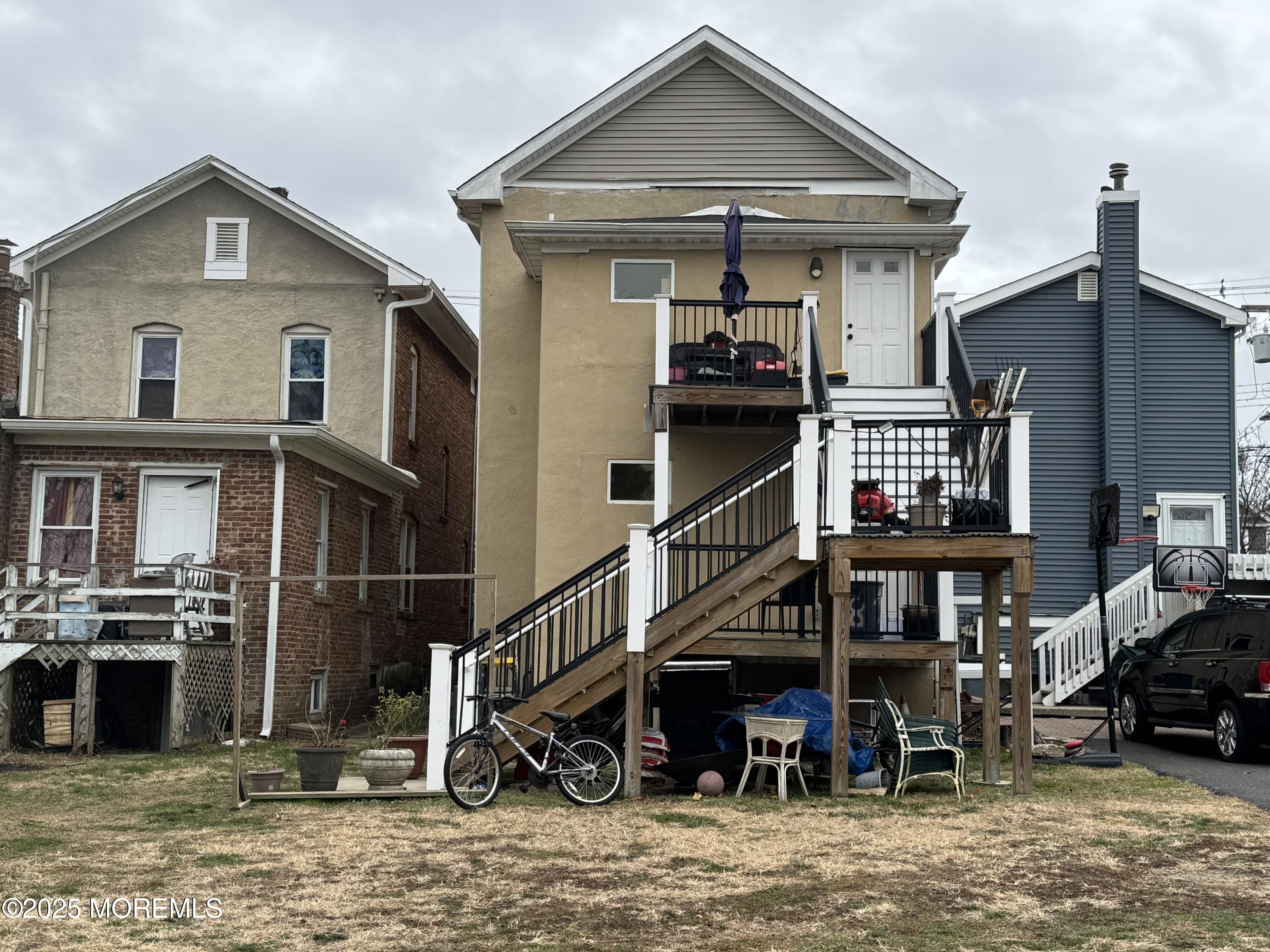 298 Shrewsbury Avenue